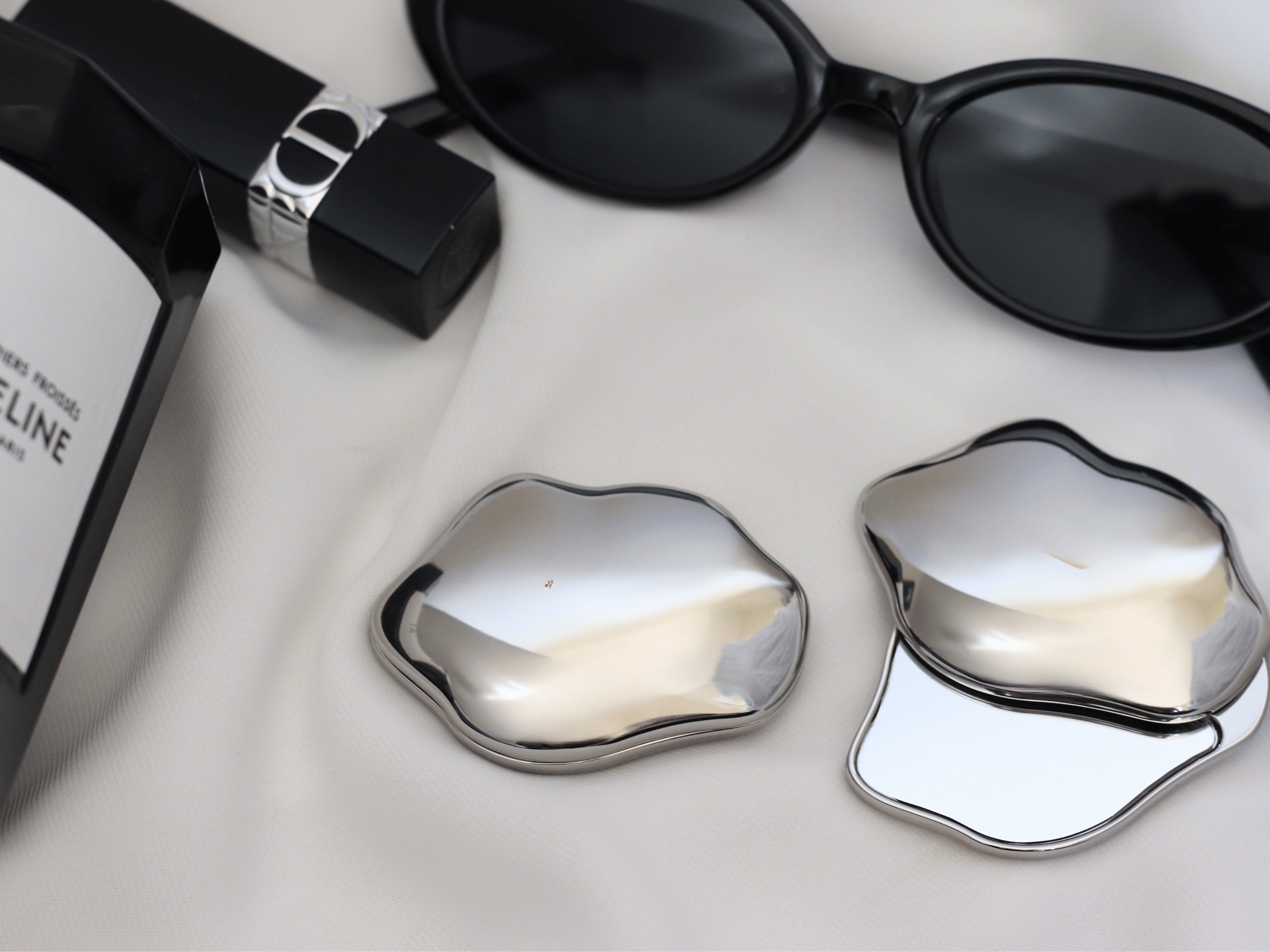 Gold Cloud Compact Mirror | Lifestyle