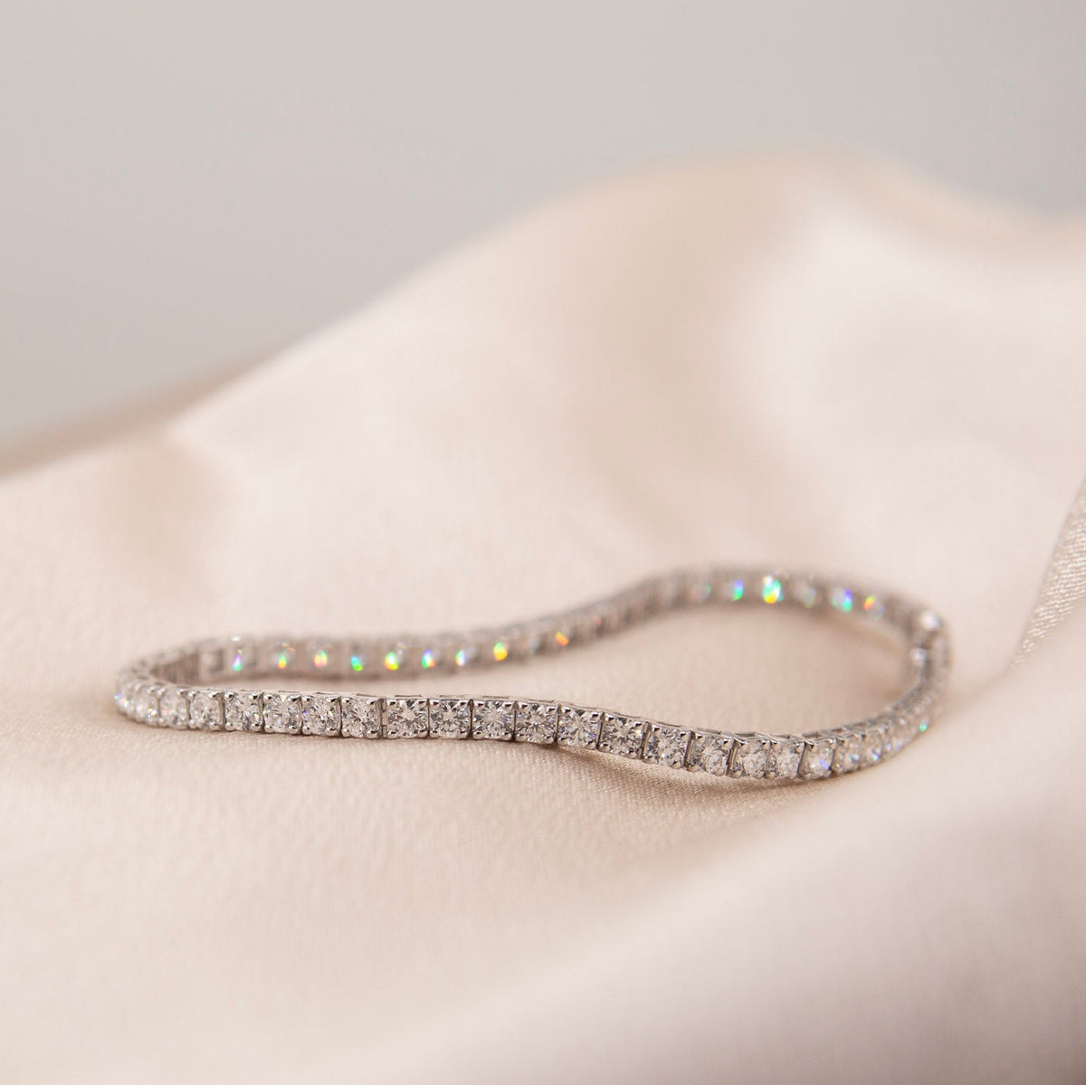 14k white gold diamond tennis bracelet tcw 4.98 | 7"