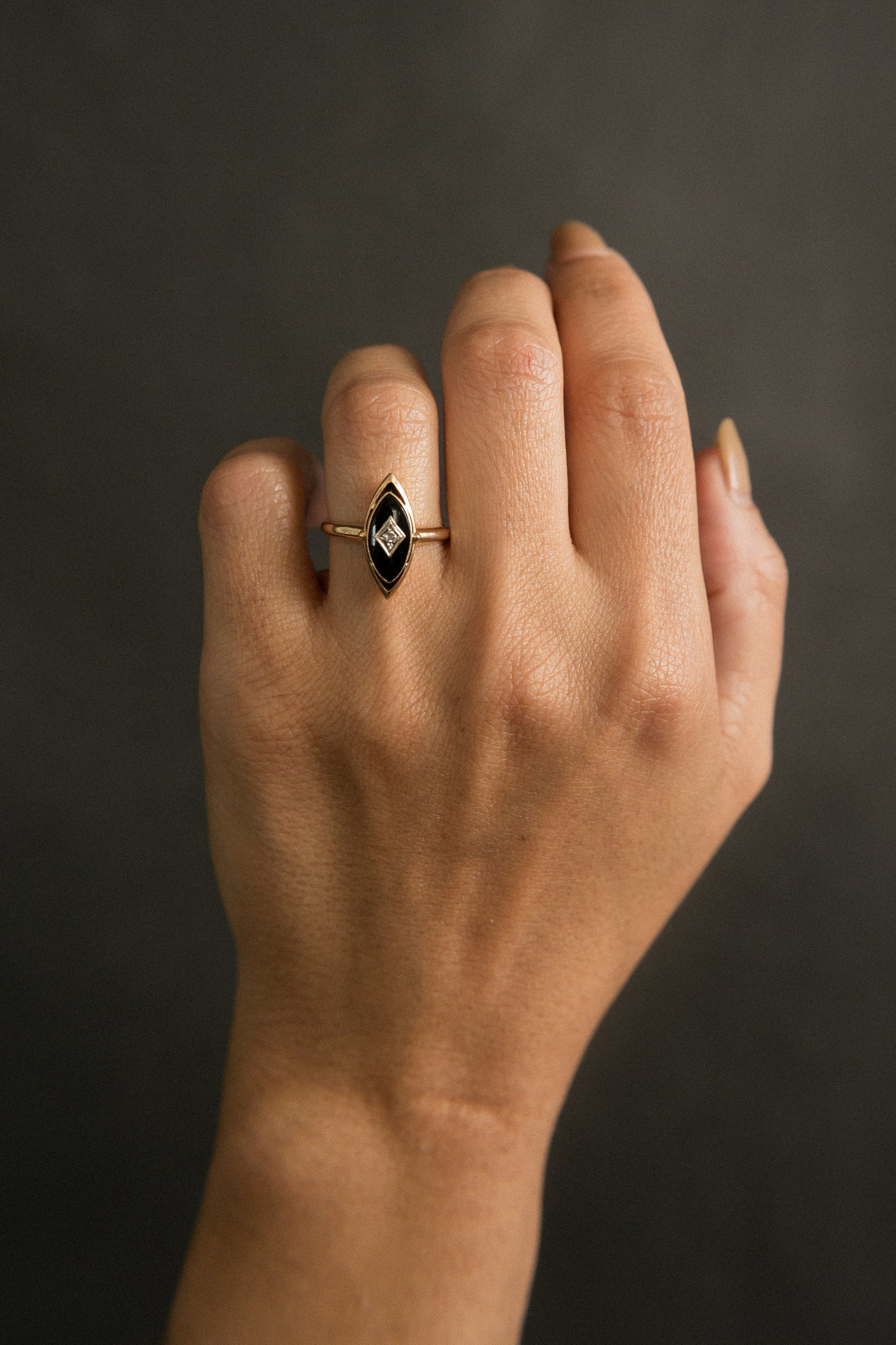 10k marquise onyx + diamond ring | sz 5.75