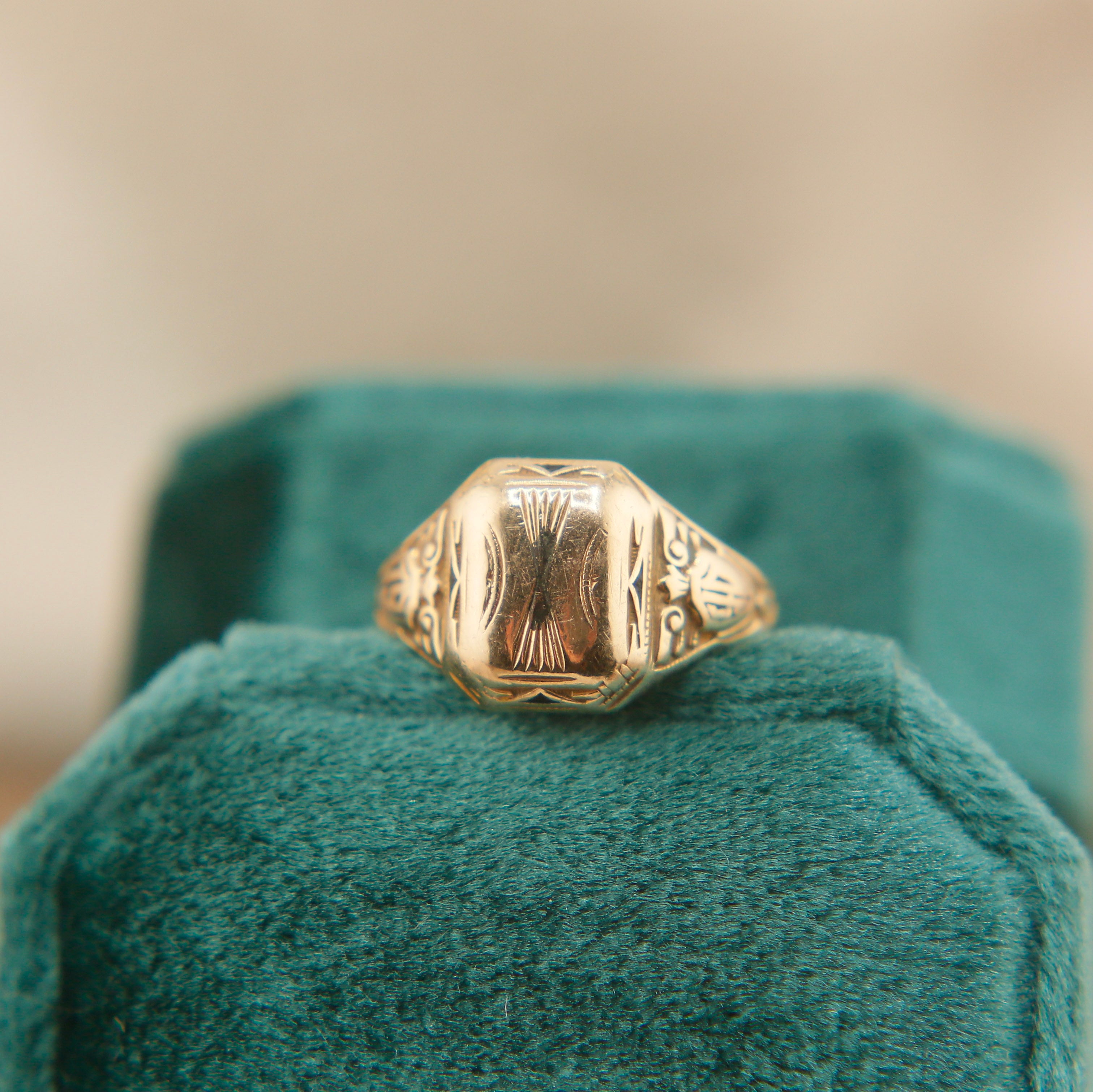 10k Class Ring | sz 6.25