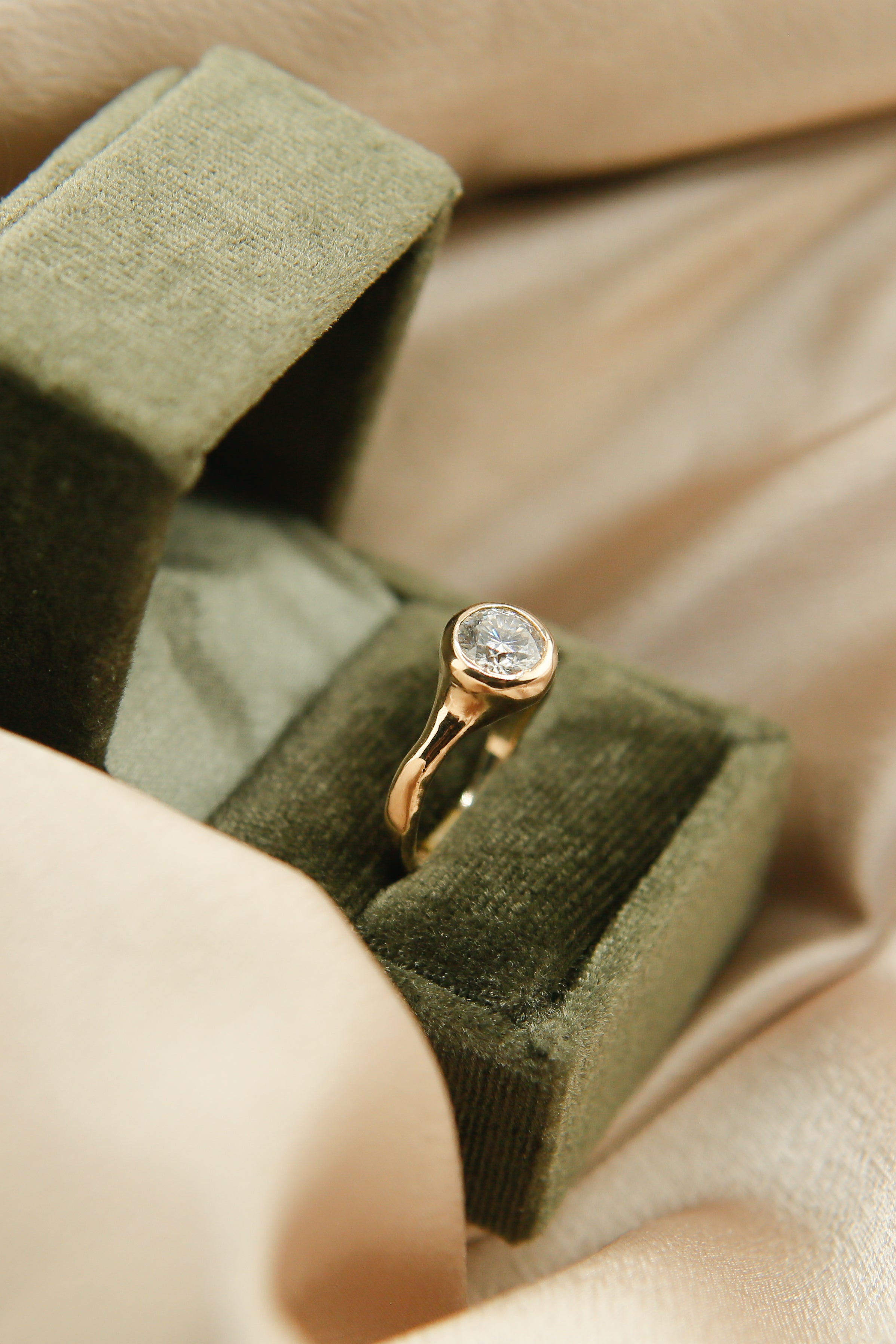 1.5ct Moissanite Bezel Set LL for Cival| sz 6.5