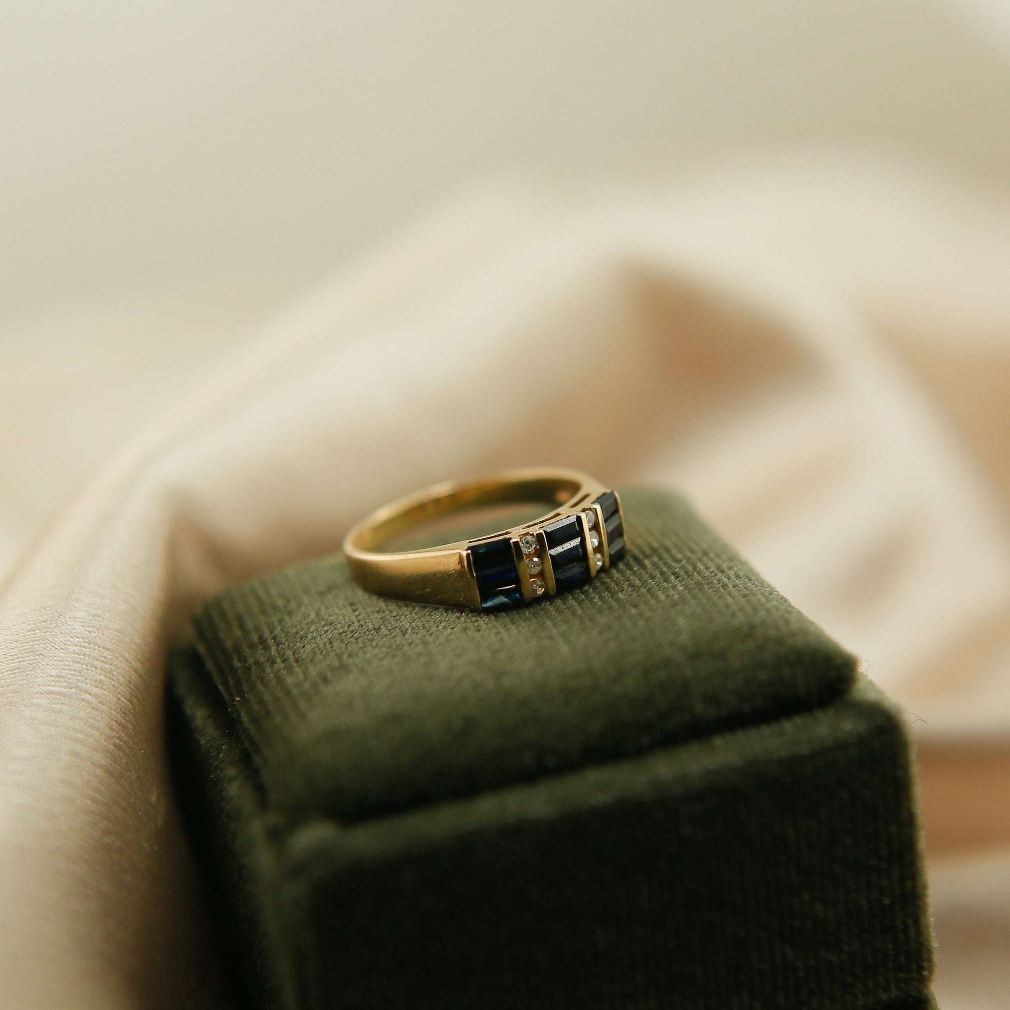 10K Stacked Sapphire Ring | Sz 7