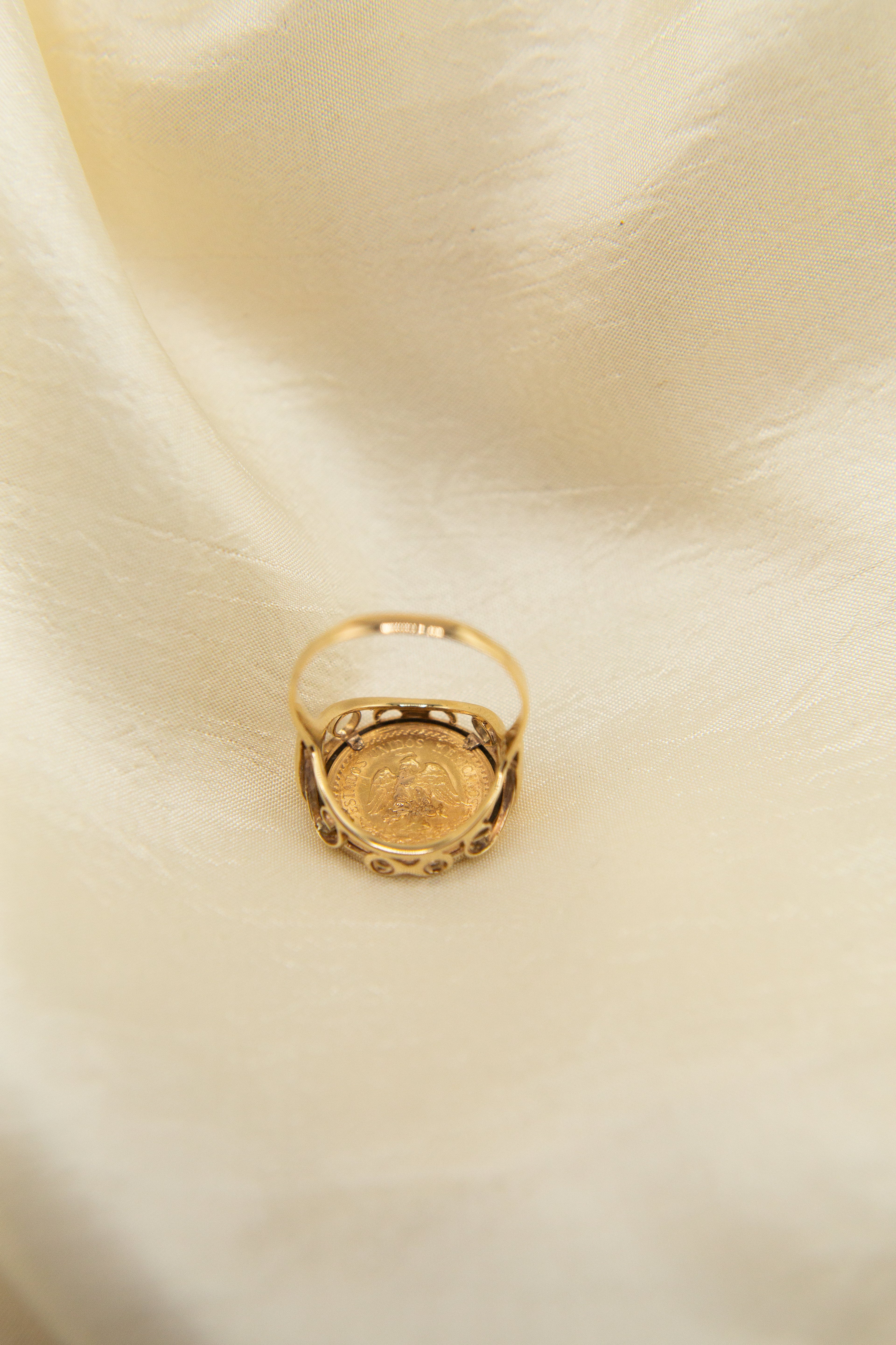 Mid-Century Mexican Dos Y Medio 2.5 Peso Coin Ring | sz 9.5