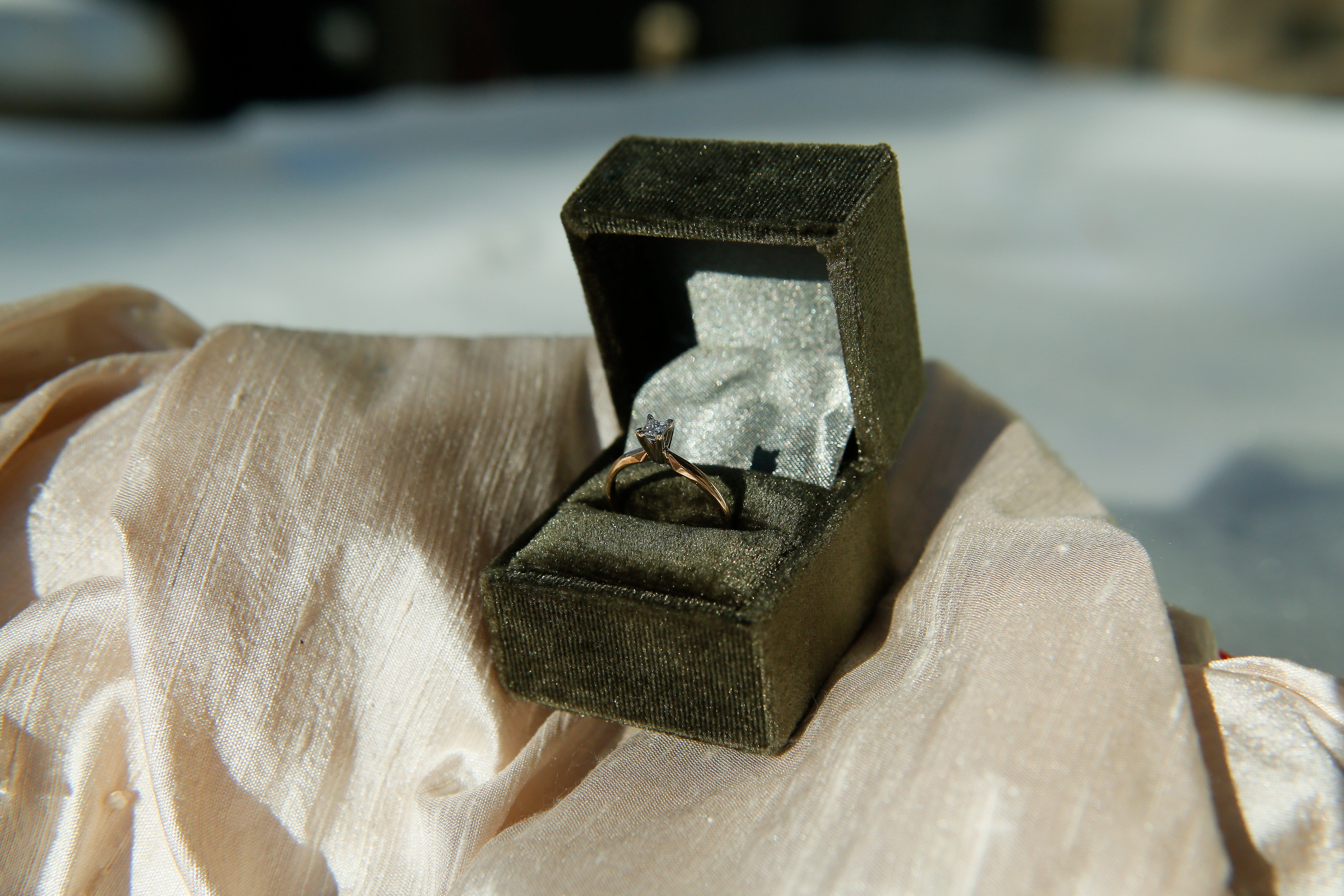 Modern 14k Solitaire 0.2ct Princess Engagement Ring | sz 7.5