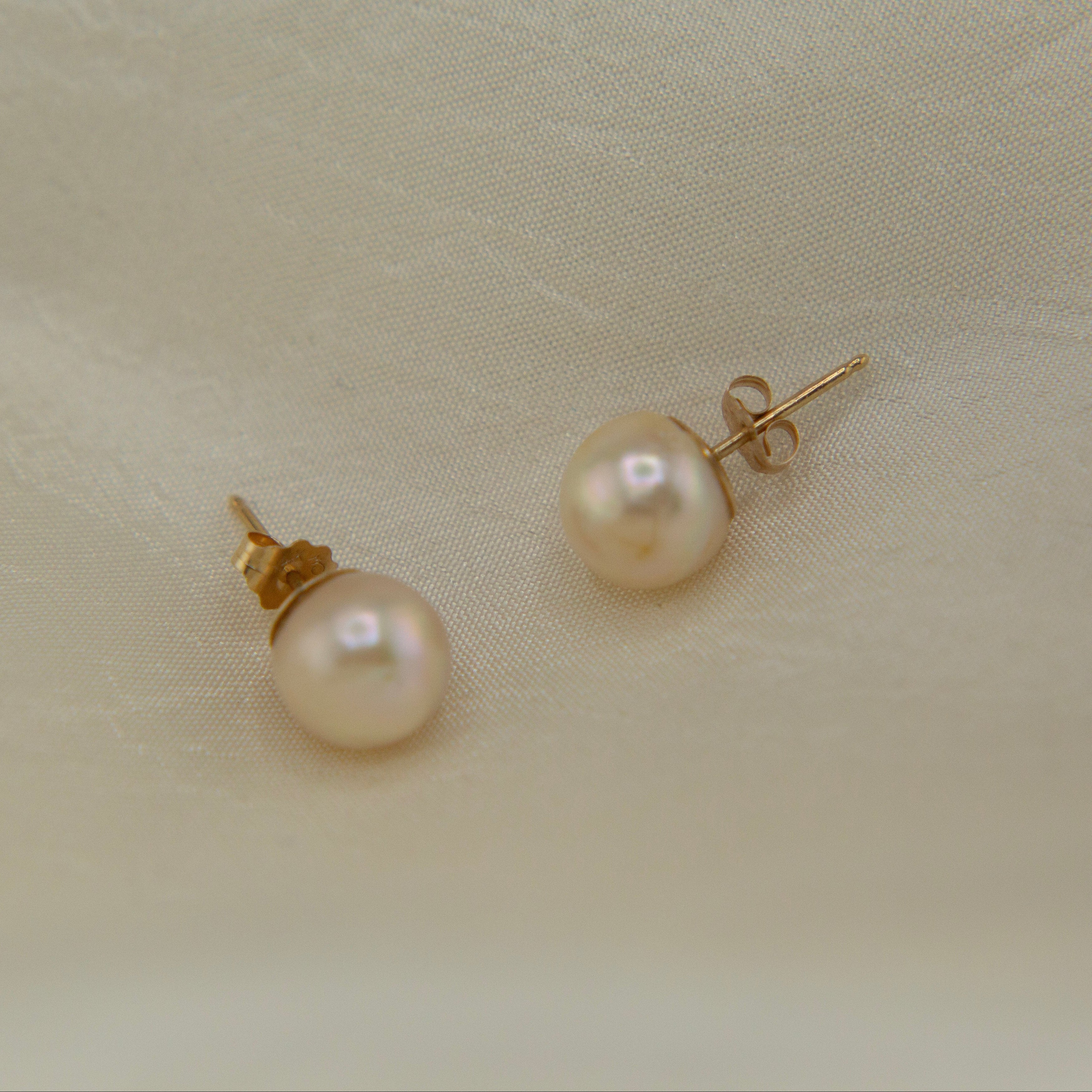 14k Vintage Pearl | Post