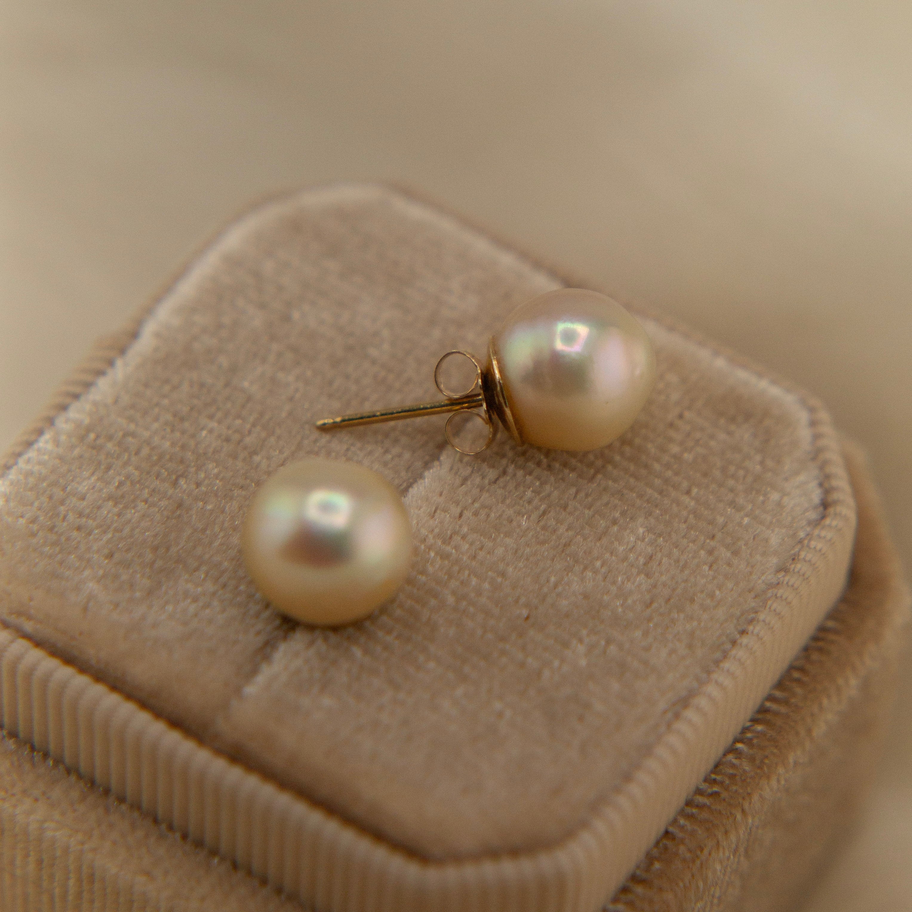 14k Vintage Pearl | Post