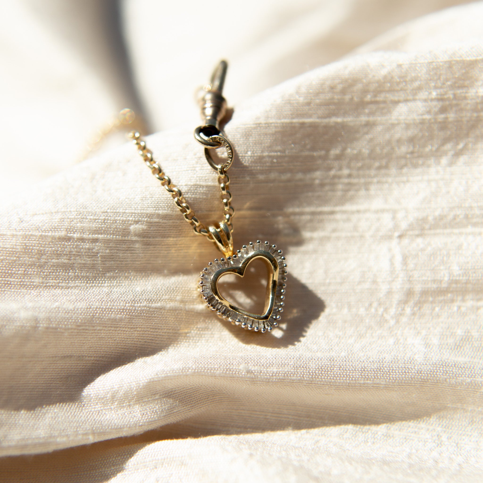 Vintage Chunky Statement Diamond Heart Choker | Necklace