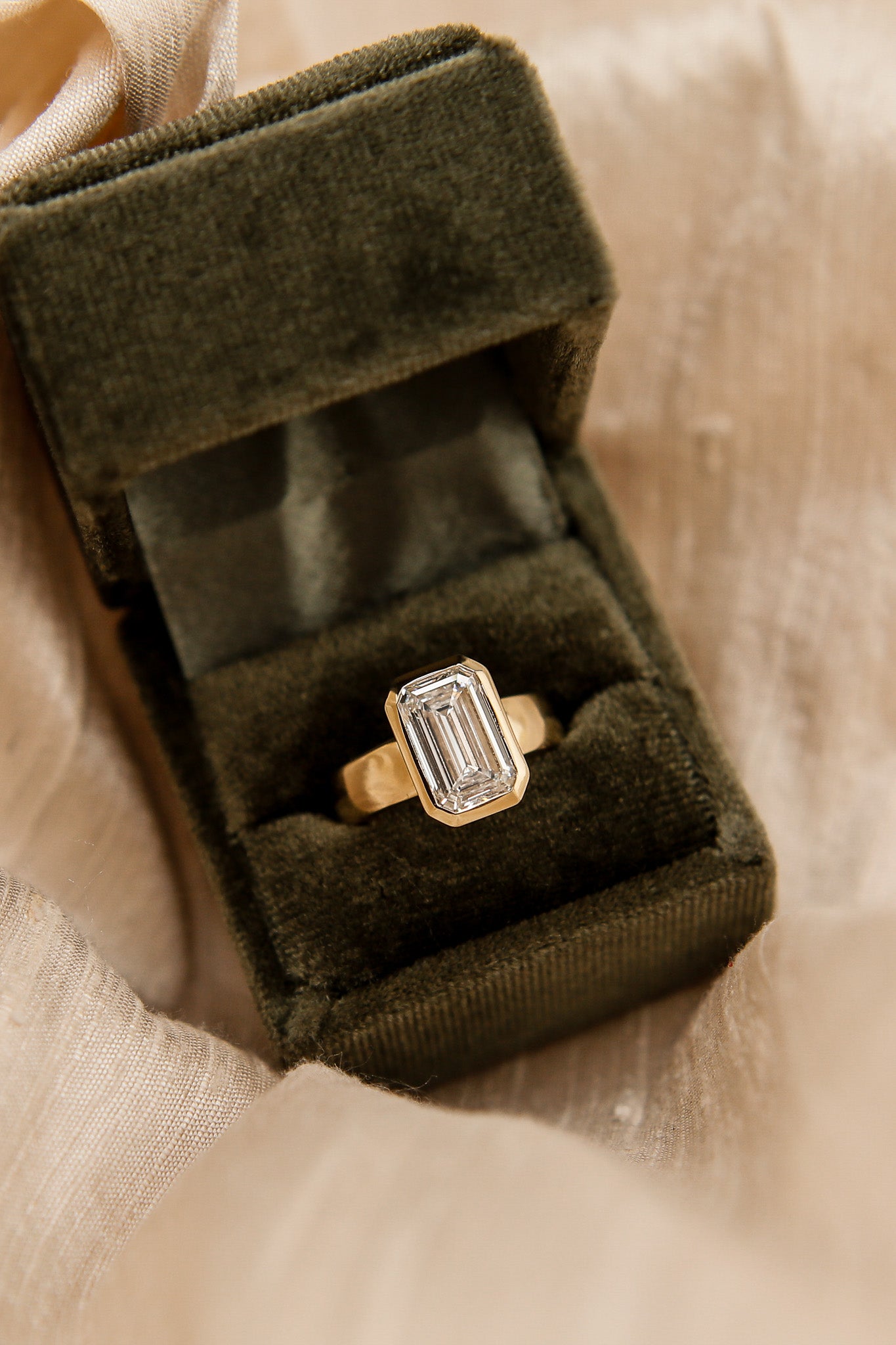 Julia 14k | Made to Order