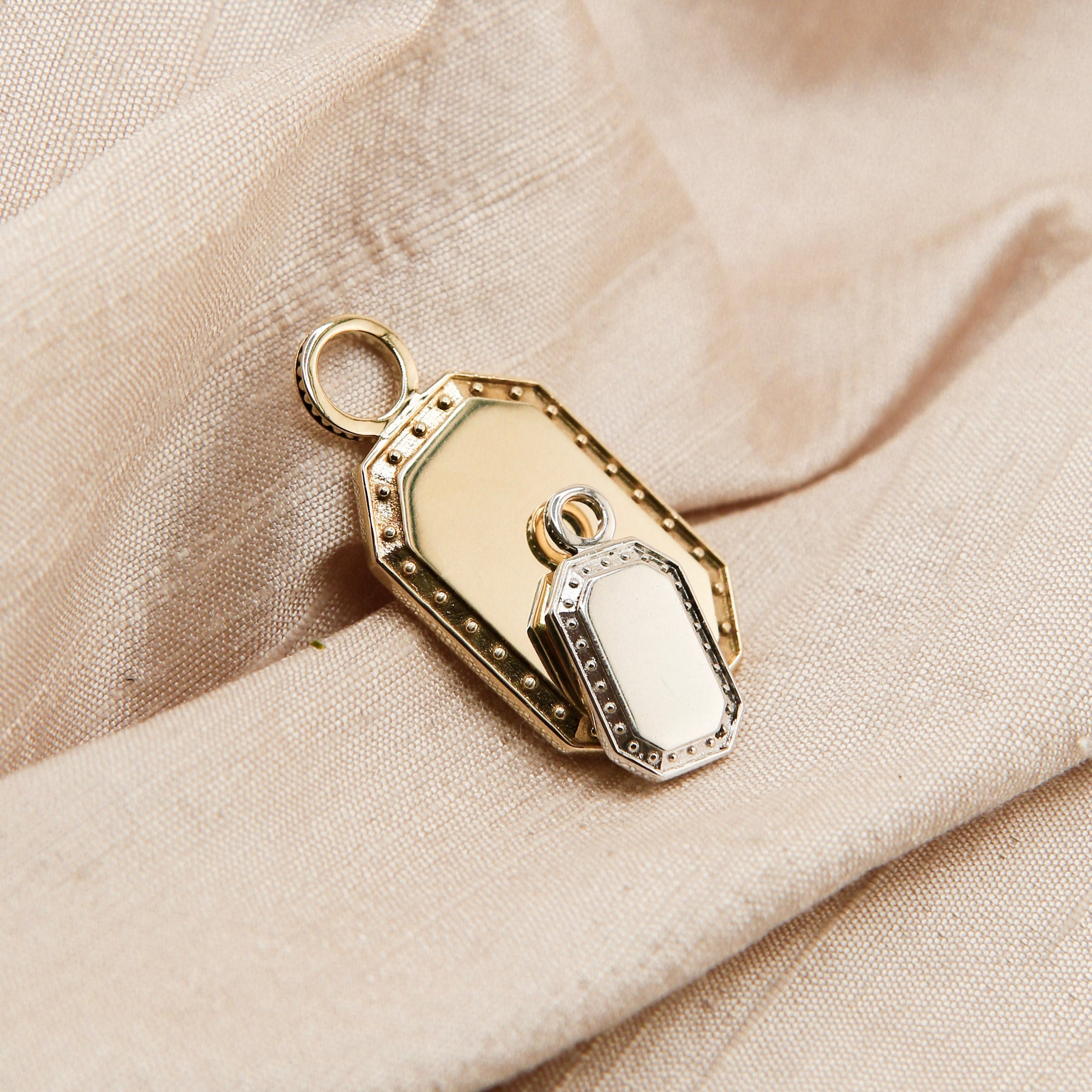 Reed 2.0 Silver | Engraveable Pendant