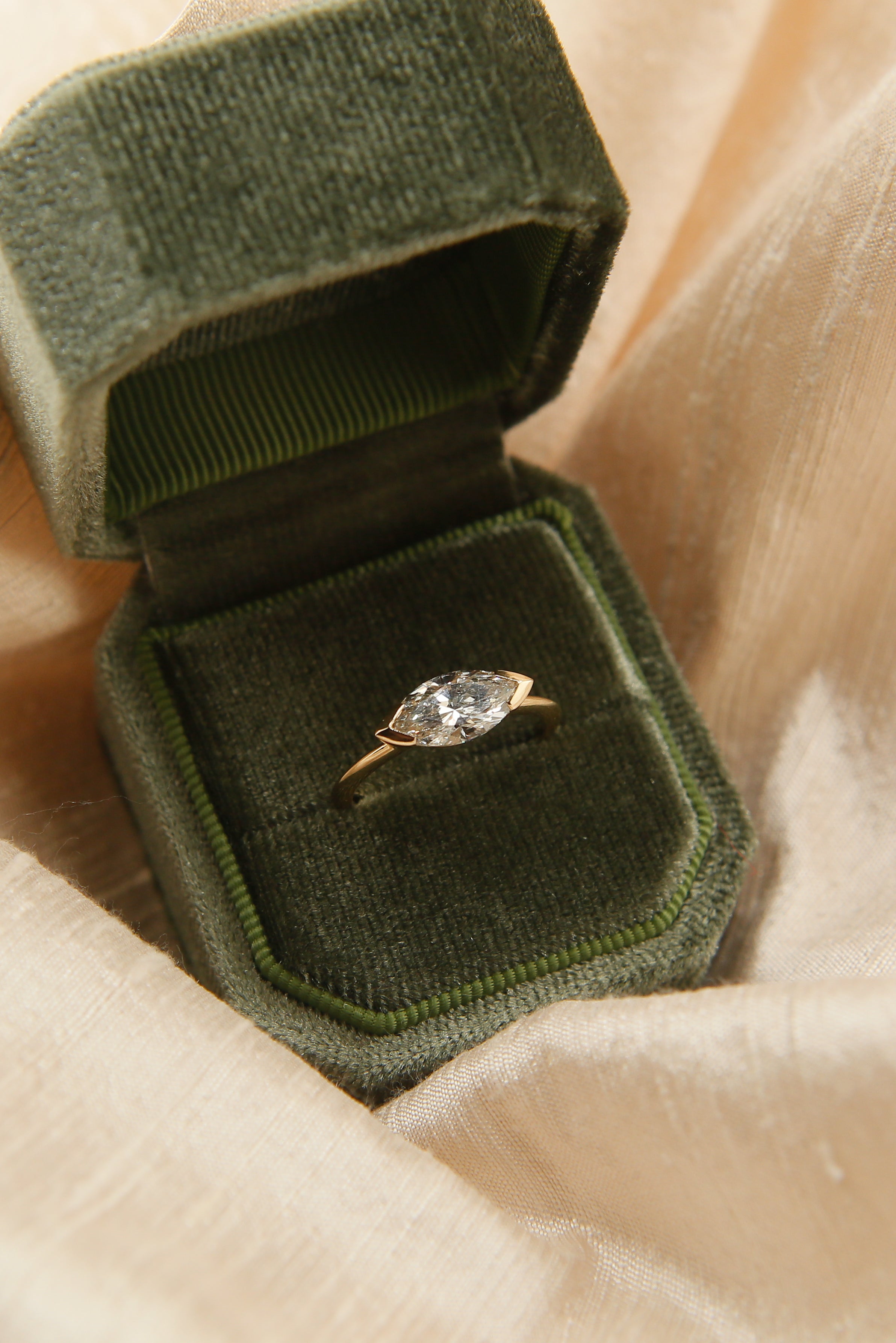 Darcy 1.53 ct Marquis Diamond | sz 7.25