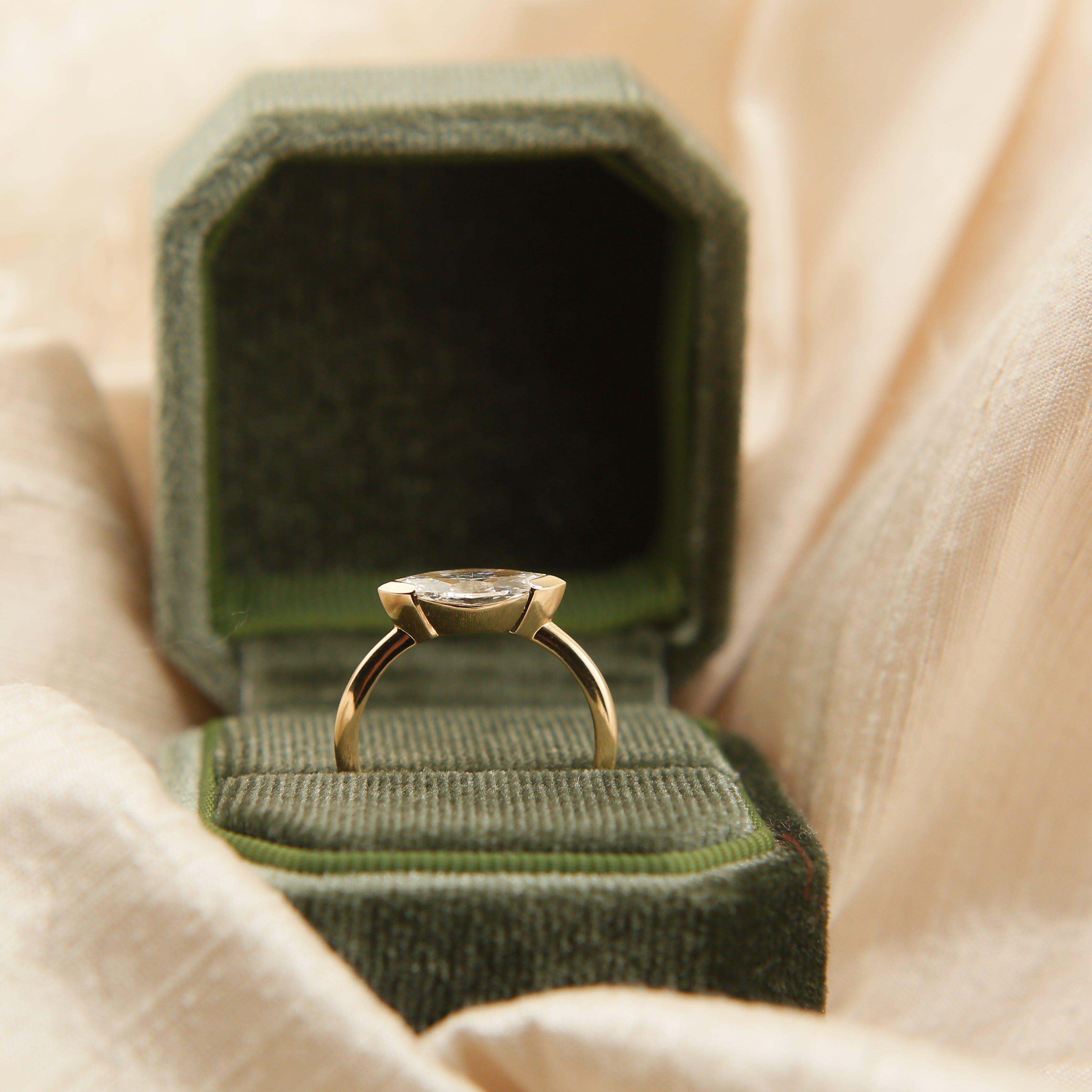 Darcy 1.53 ct Marquis Diamond | sz 7.25