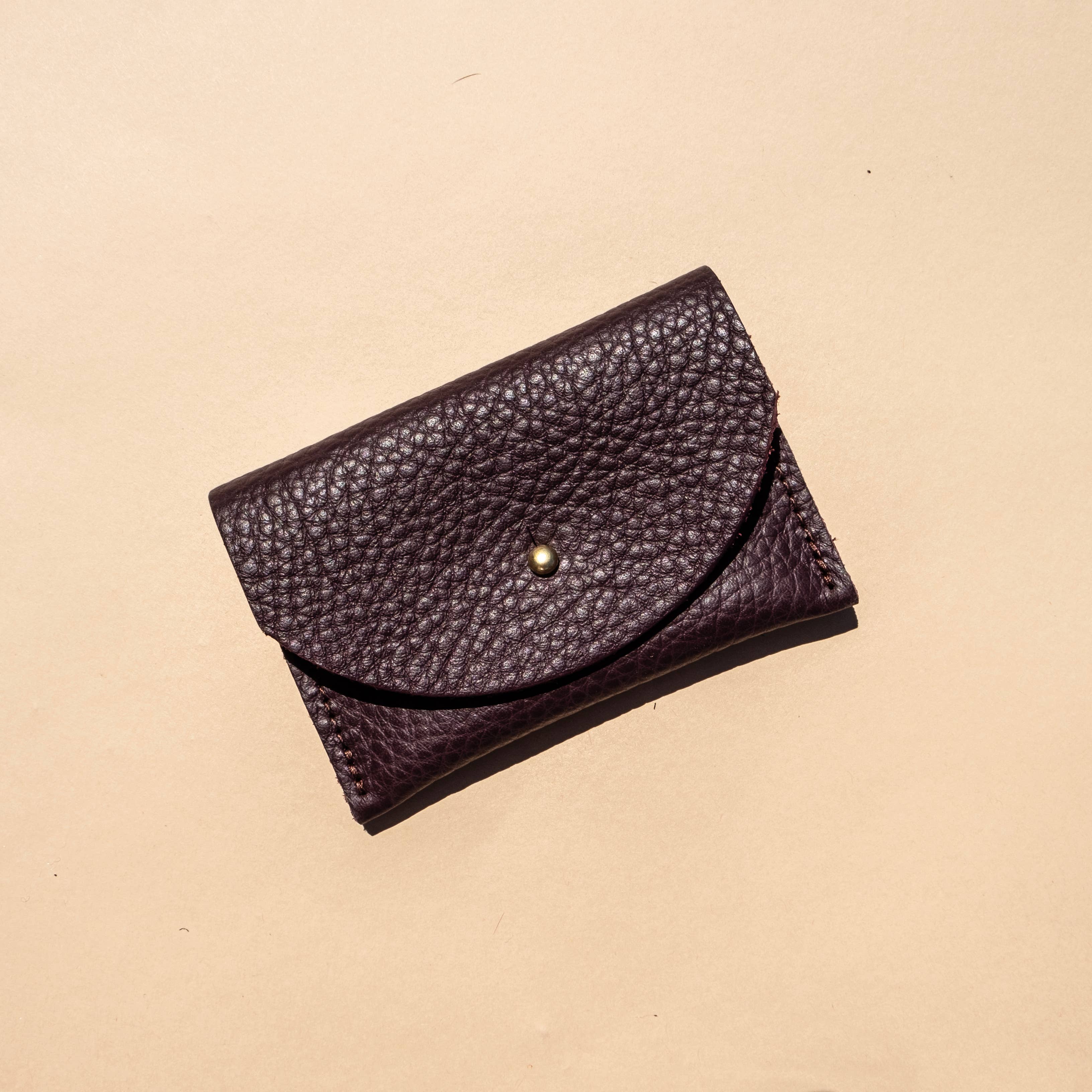 Cardholder Plum Leather | Lifestyle