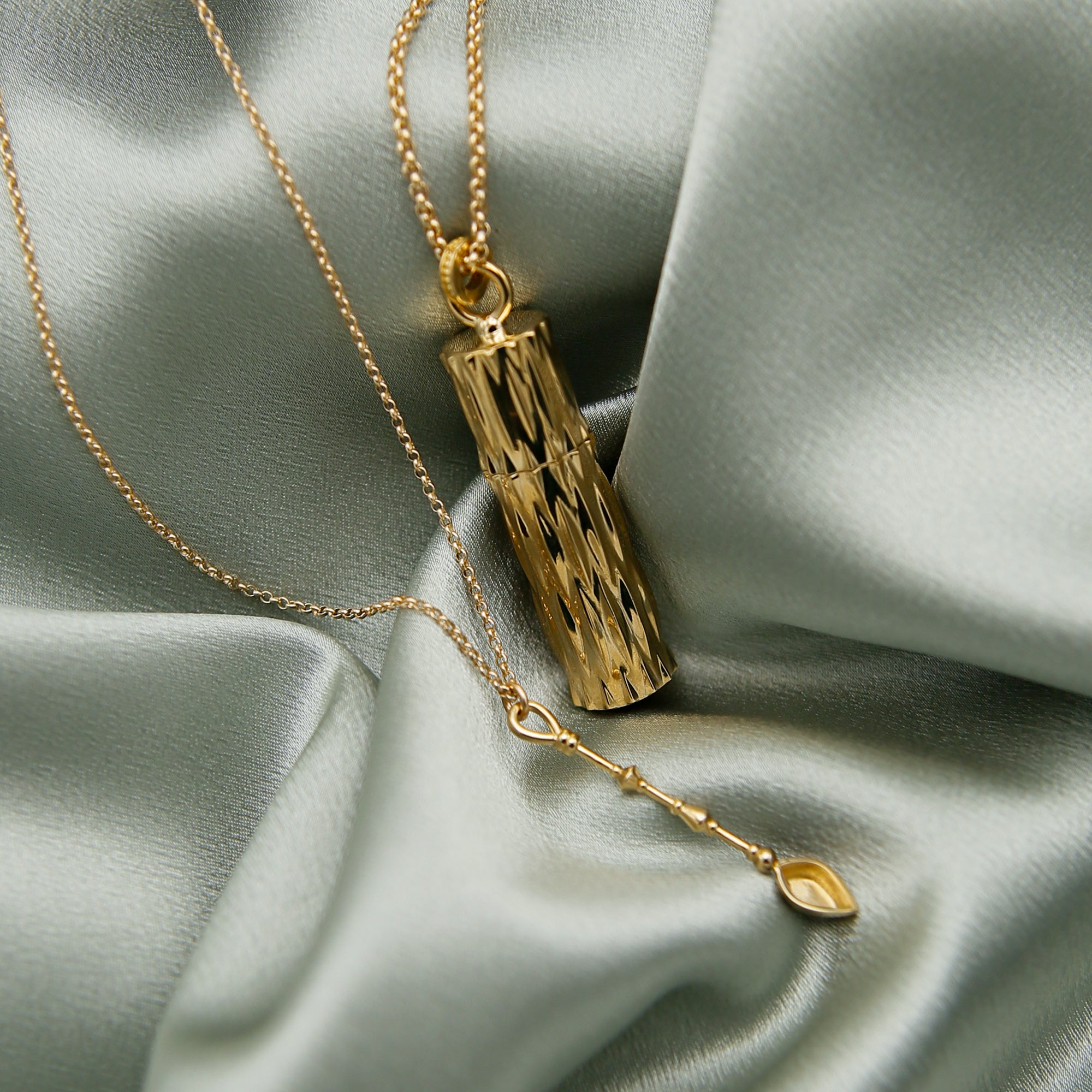 Ingrid | Container Necklace