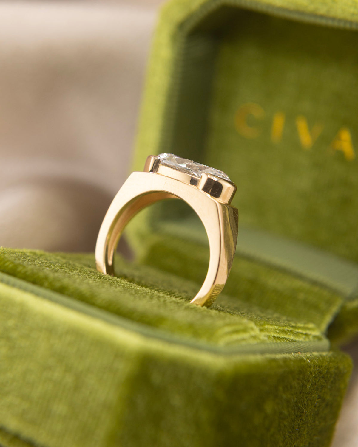 Tempest 3.04ct | sz 6.75