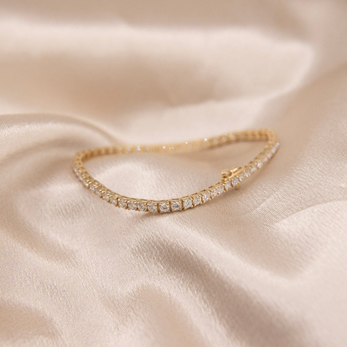14k yellow gold diamond tennis bracelet tcw 5.13 | 7"