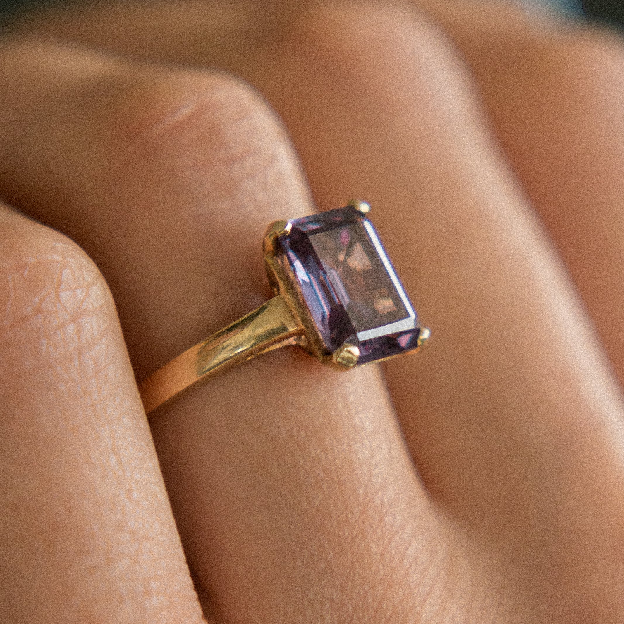 14k Emerald cut Alexandrite ring | sz 6