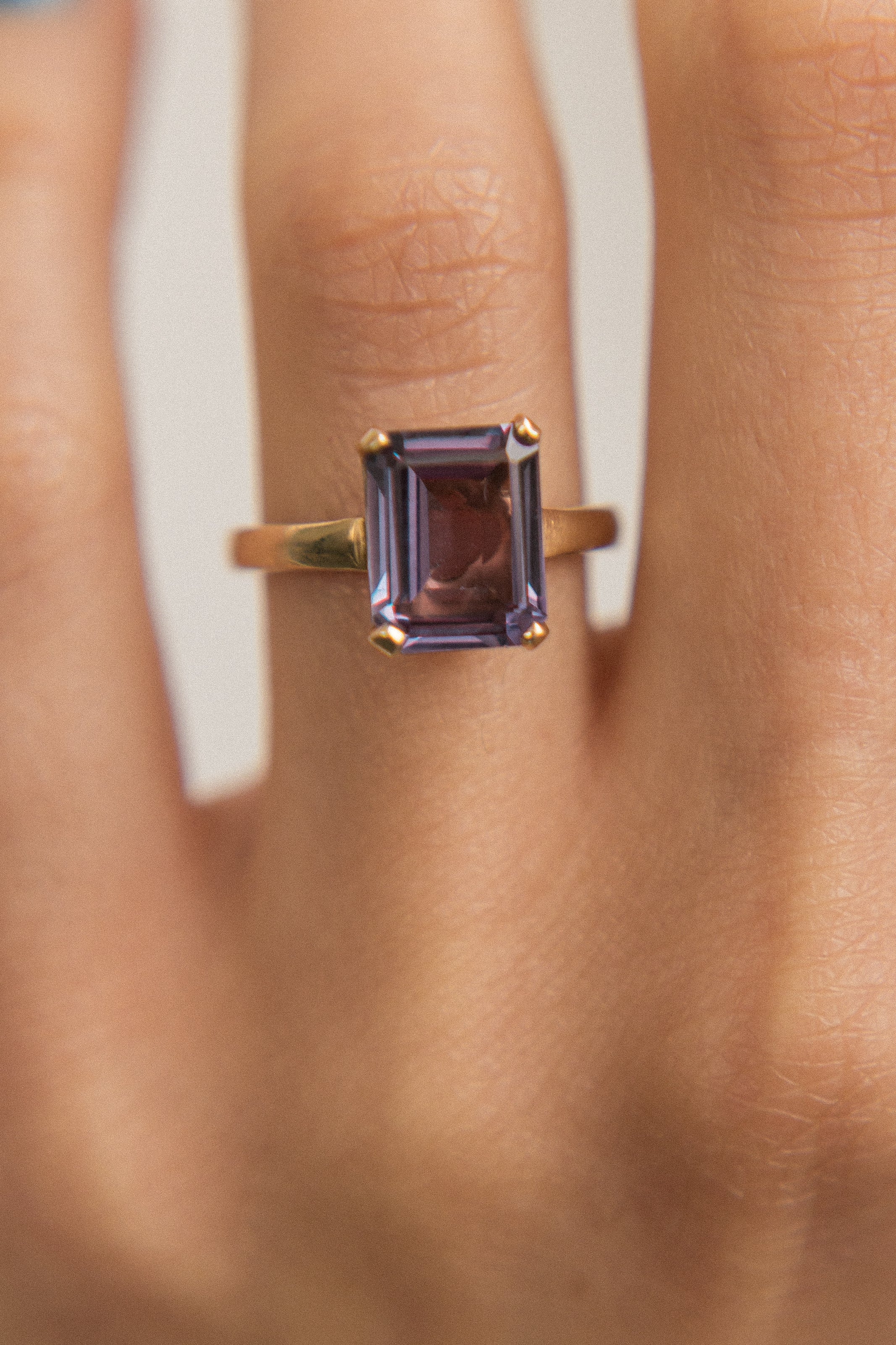 14k Emerald cut Alexandrite ring | sz 6