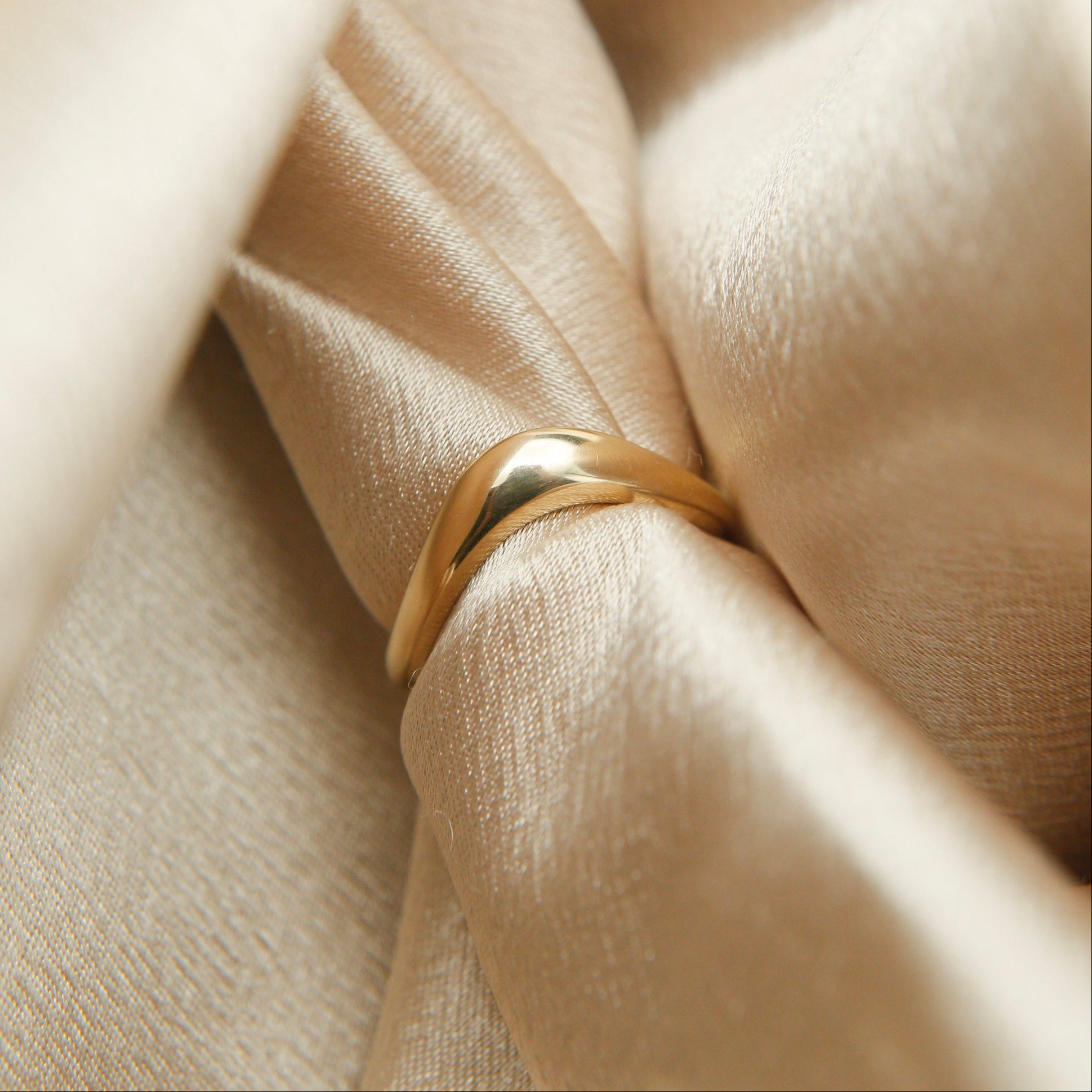 Image of a fine jewelry solid 14k yellow gold contour ring made by Cival Collective Jewelry Studio, Milwaukee, Wisconsin