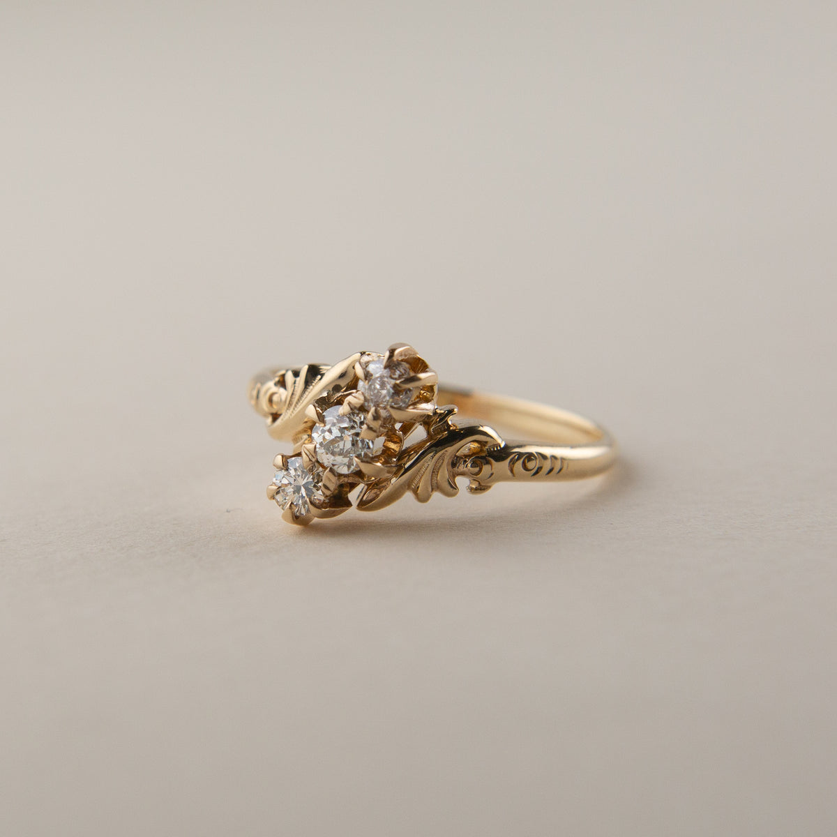 Three stone diamond ring | sz 7.75