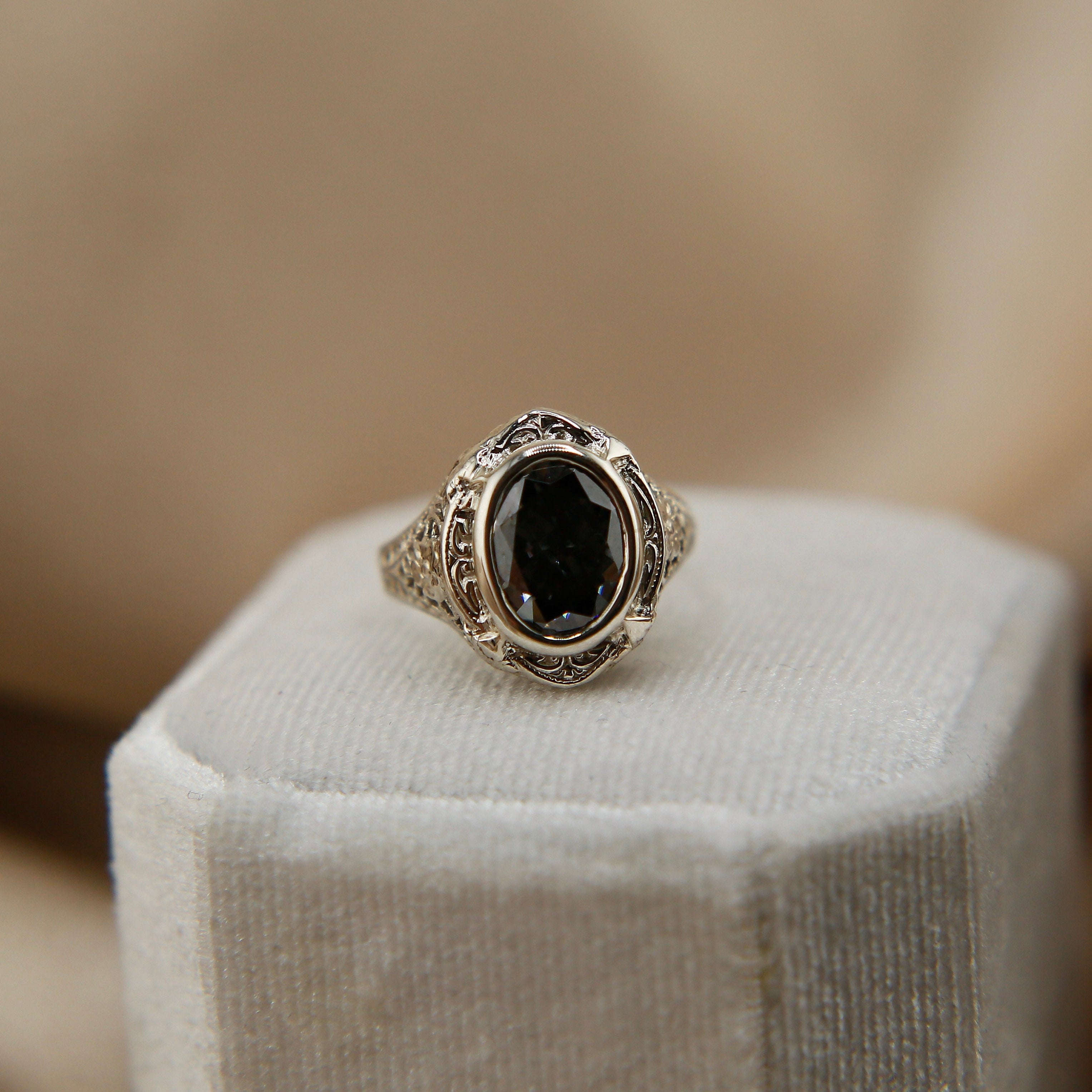 Ornate Floral Sterling Silver Ring with 2ct Oval Moissanite  | sz 5.5