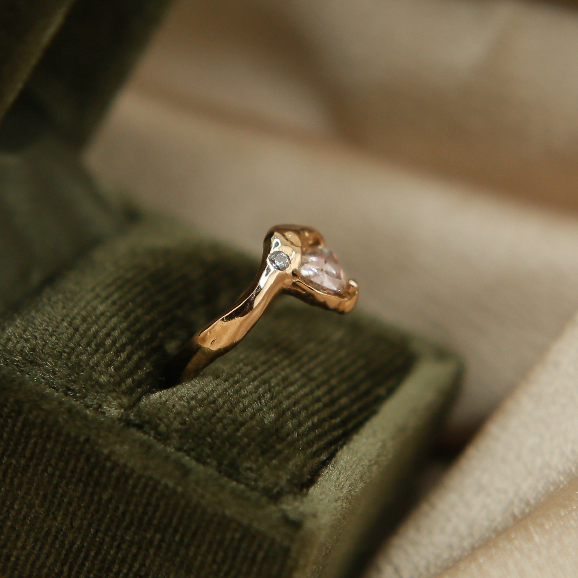 Lauren Landa Rose Cut Trillion | sz 5