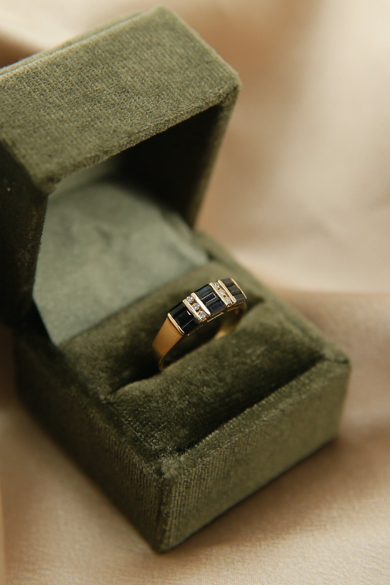 10K Stacked Sapphire Ring | Sz 7
