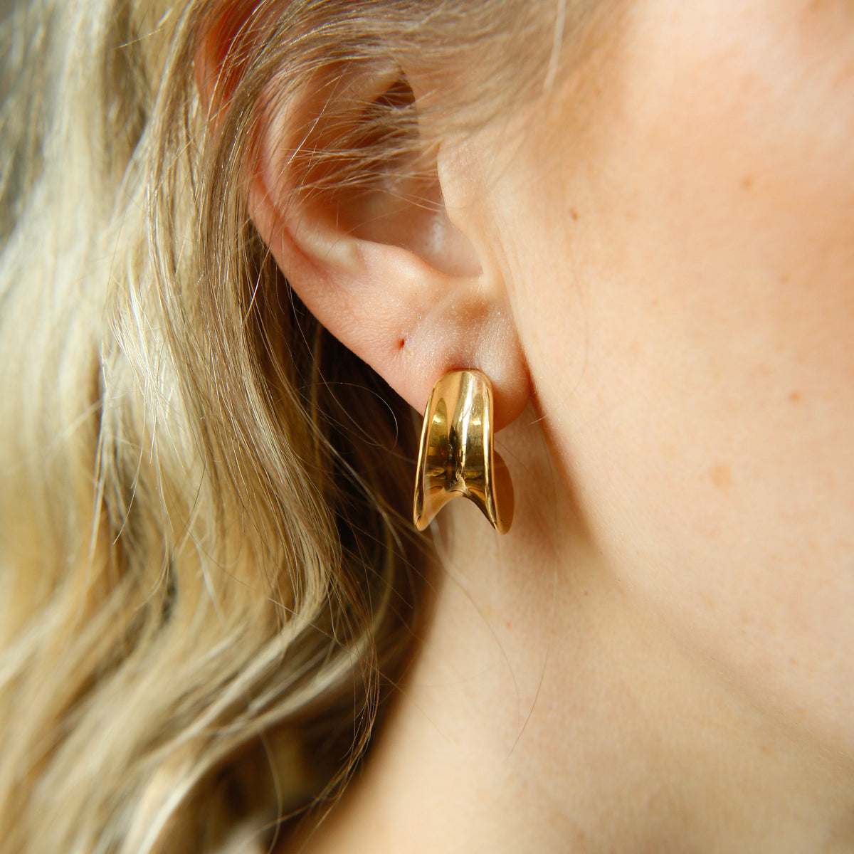 14k Vintage Hollow Earrings 2 | Post