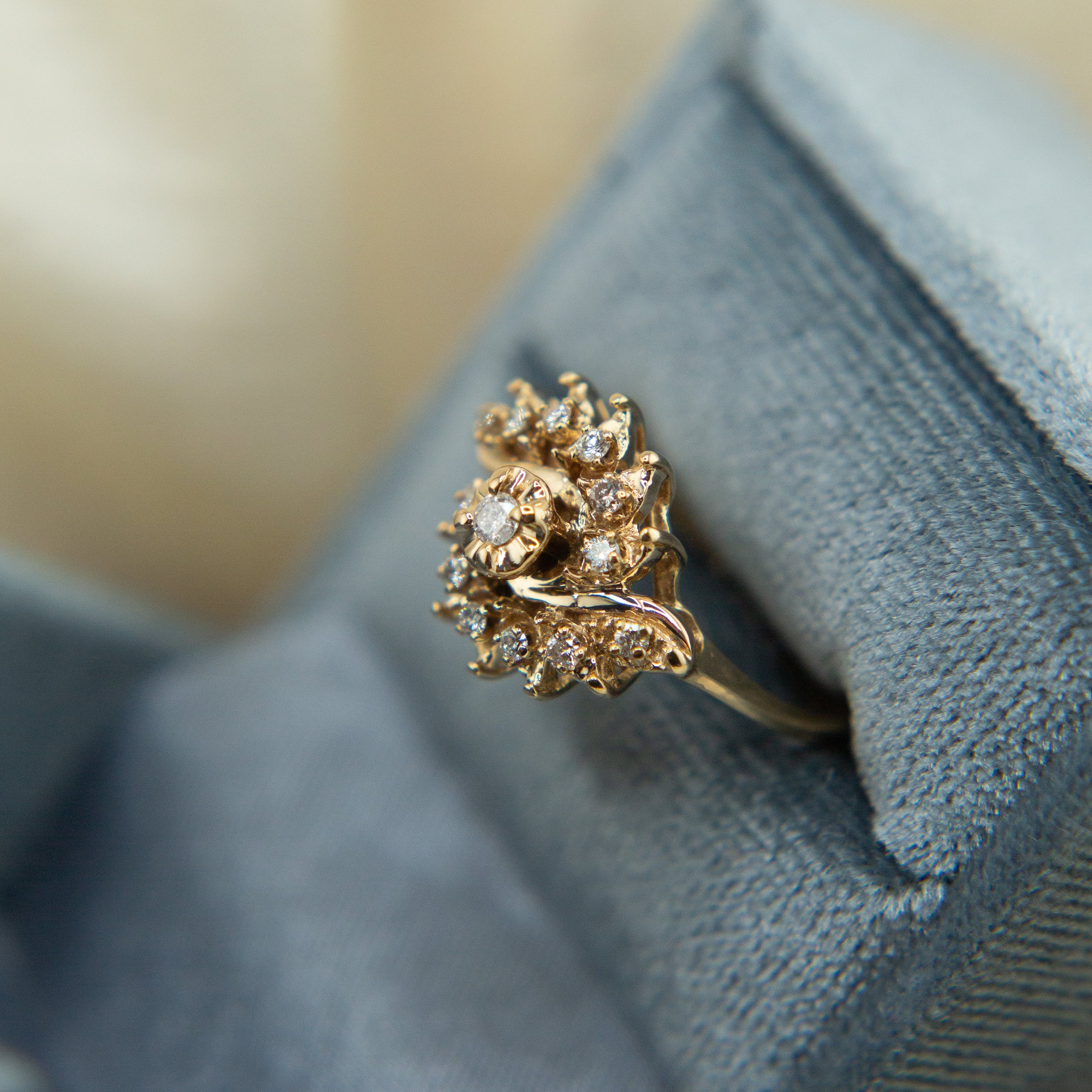 14k natural diamond eye shape ring | sz 5