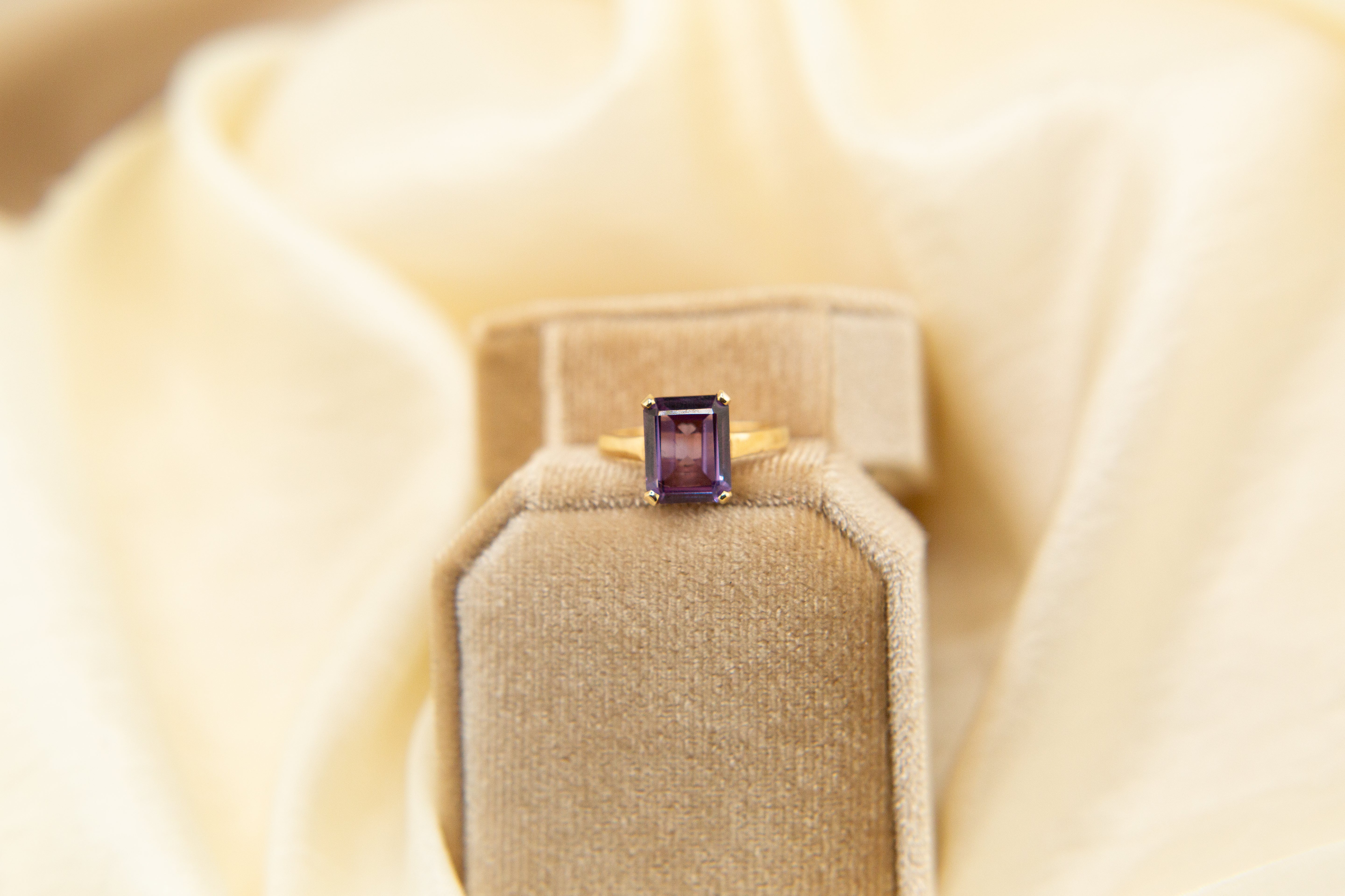 14k Emerald cut Alexandrite ring | sz 6