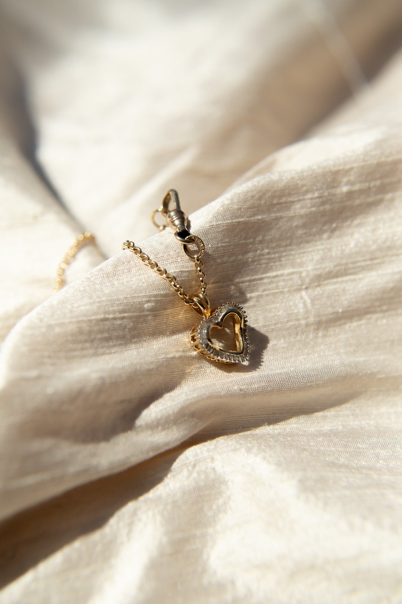 Vintage Chunky Statement Diamond Heart Choker | Necklace
