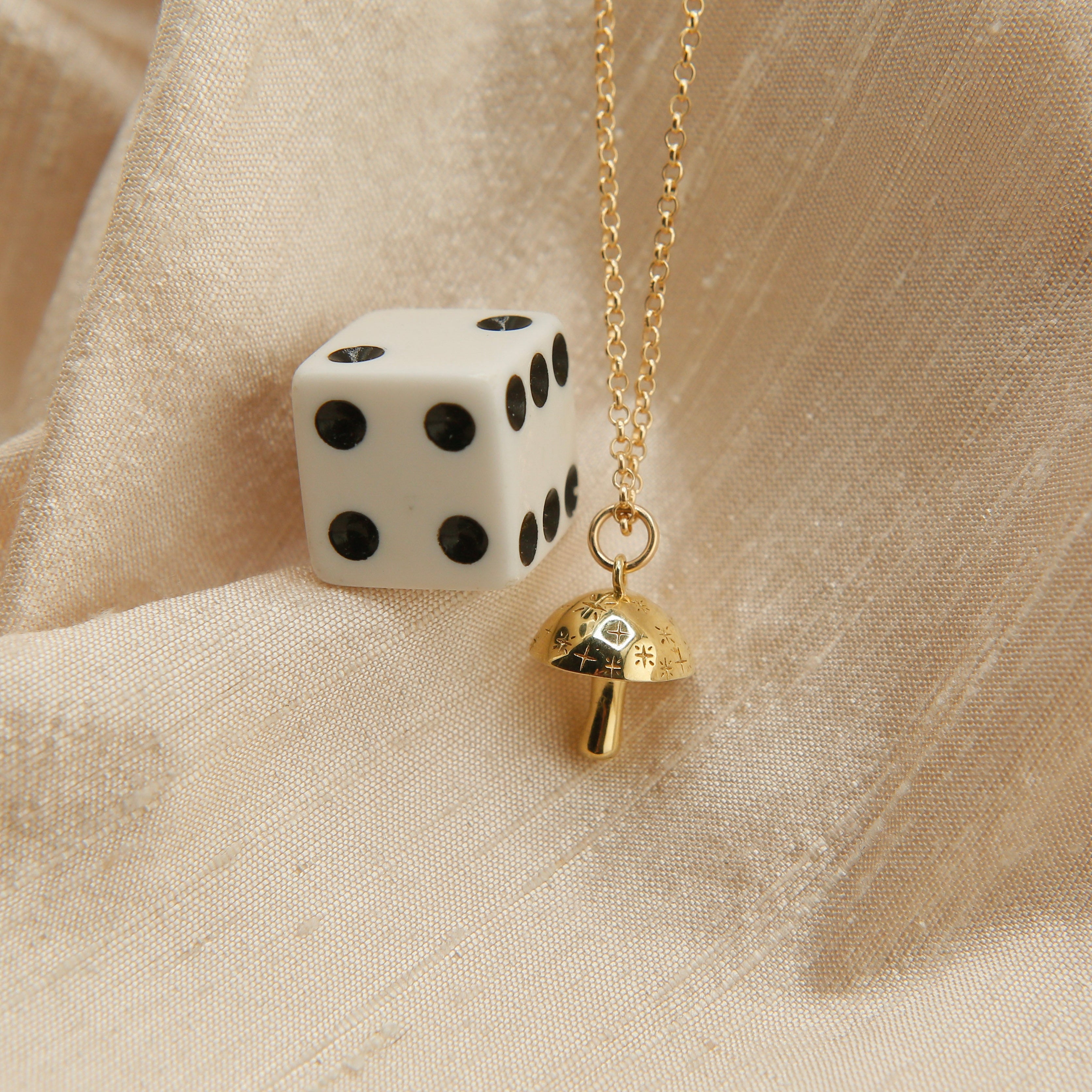 Meeshka Brass | Pendant