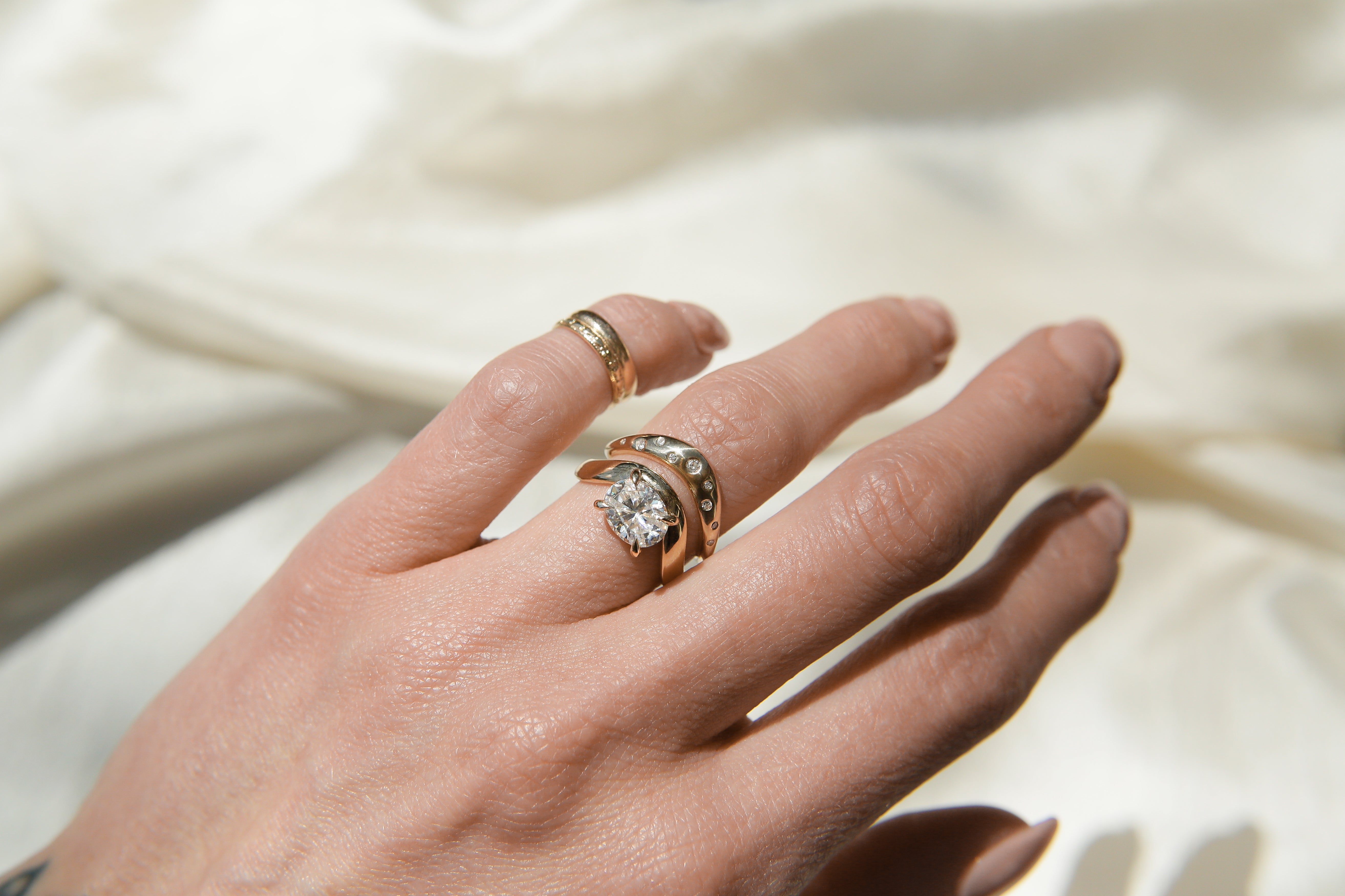 Fraiser Wave Wedding Band