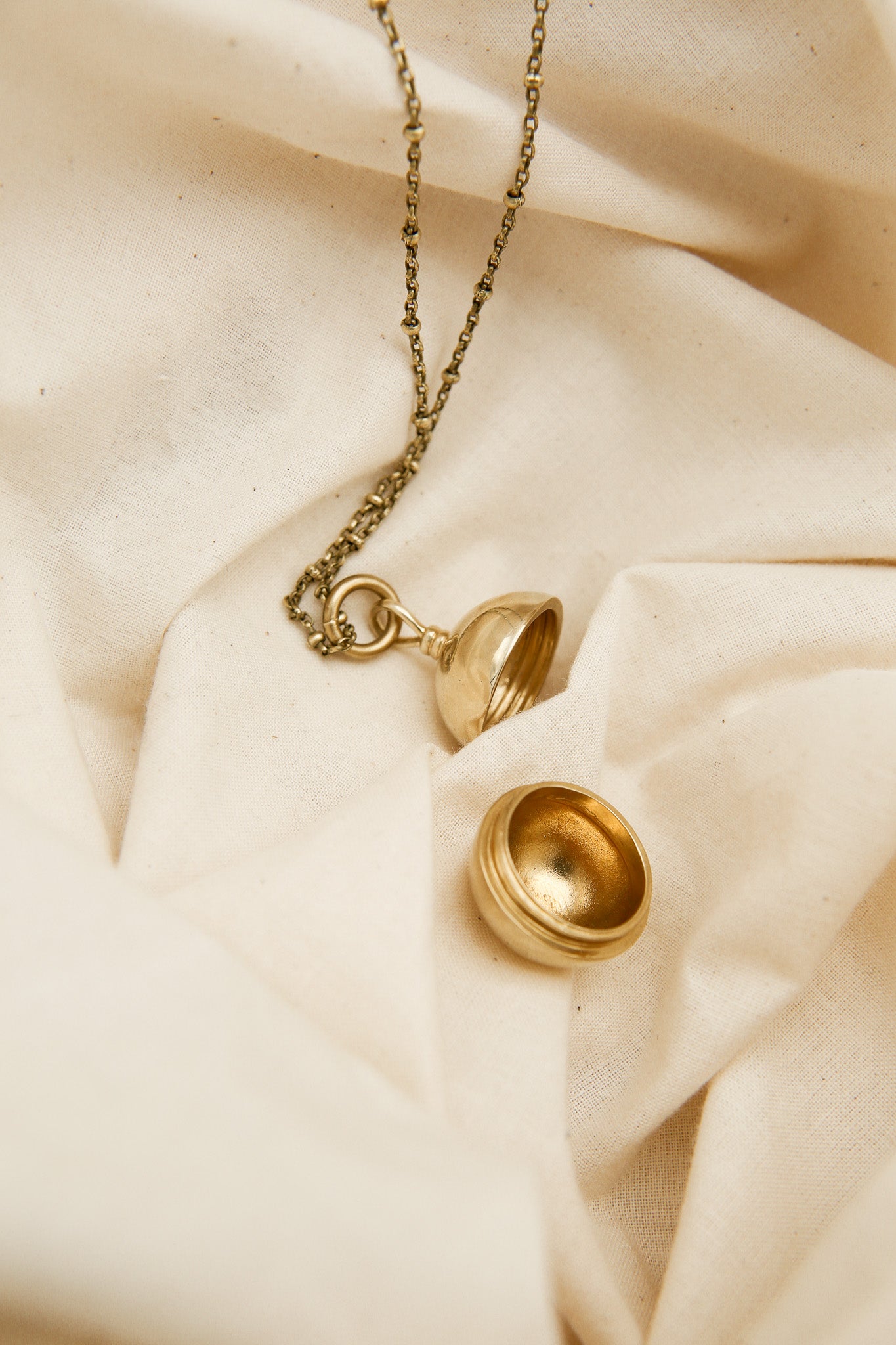 Round Keepsake Necklace