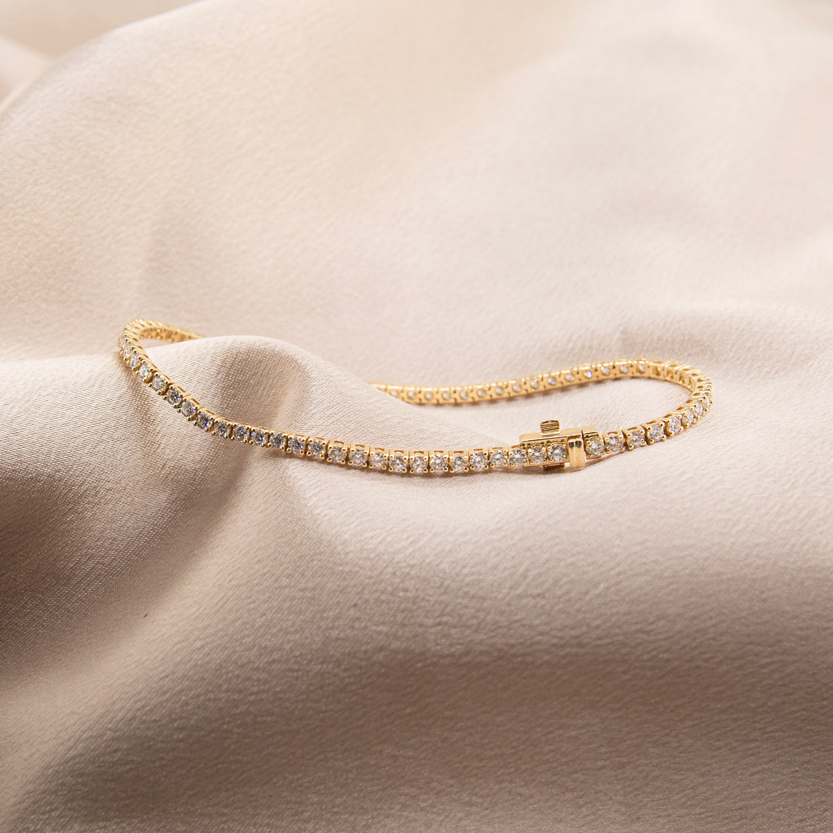 14k yellow gold diamond tennis bracelet tcw 3.0 | 7"