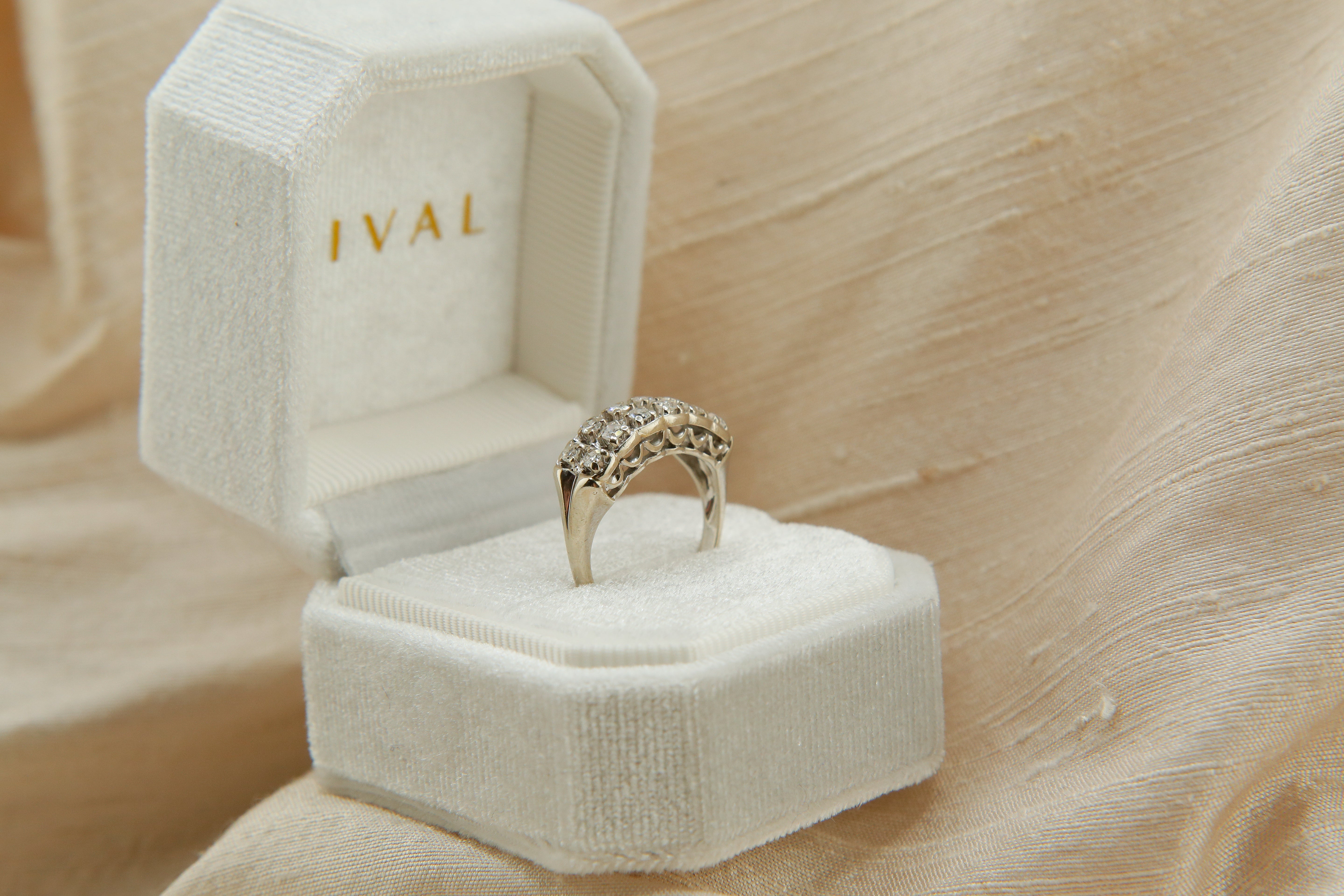 14k White Gold Two Row Antique Full Cut Natural Diamond Ring | sz 5.75