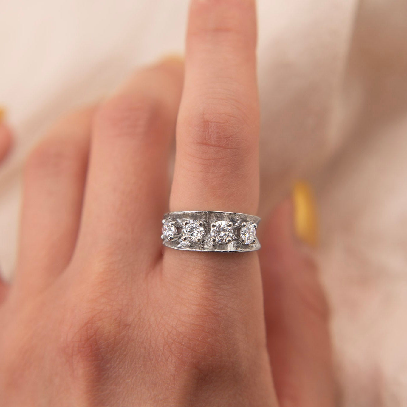 60's 10k White Gold Textured Band With Diamonds | sz 5.75
