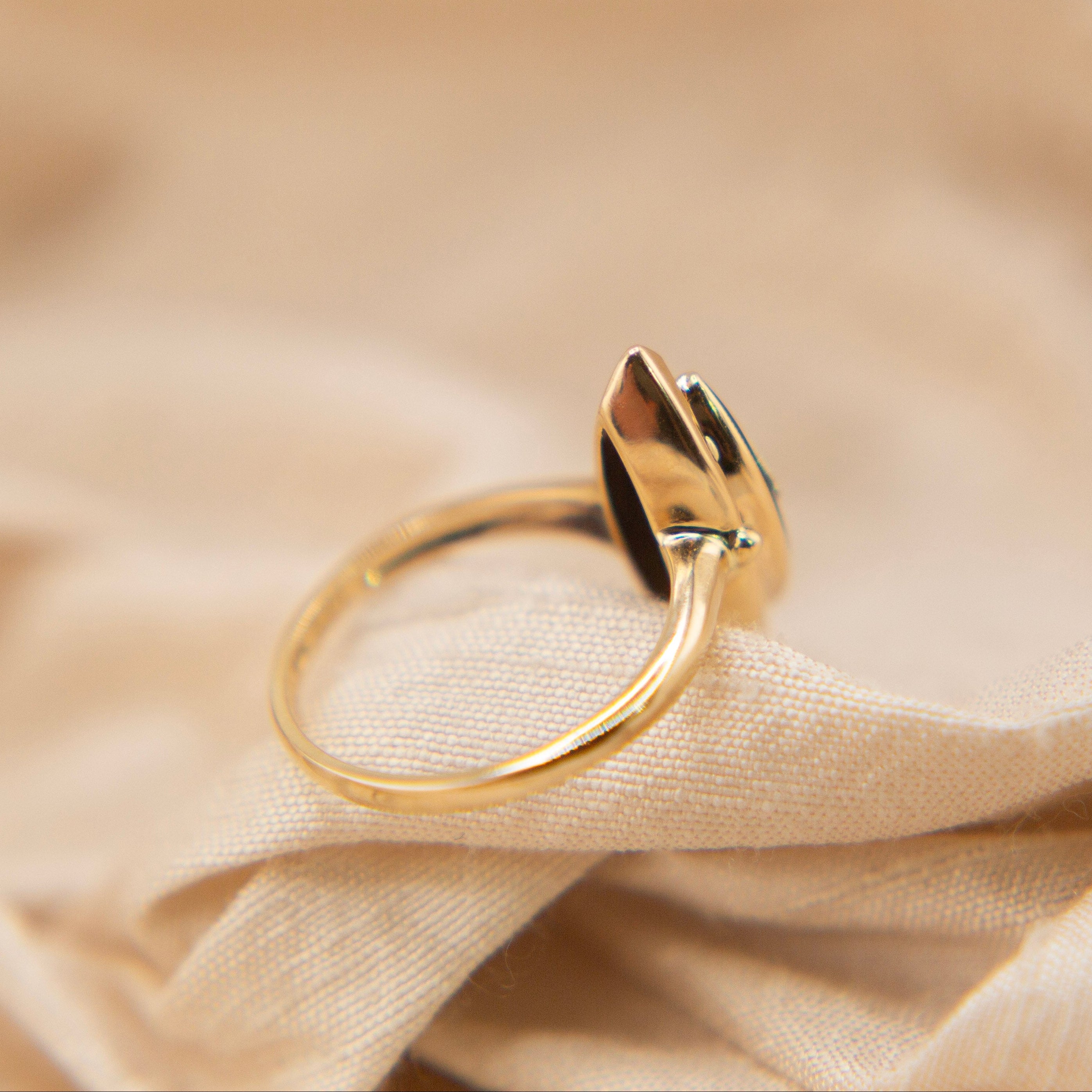 10k marquise onyx + diamond ring | sz 5.75