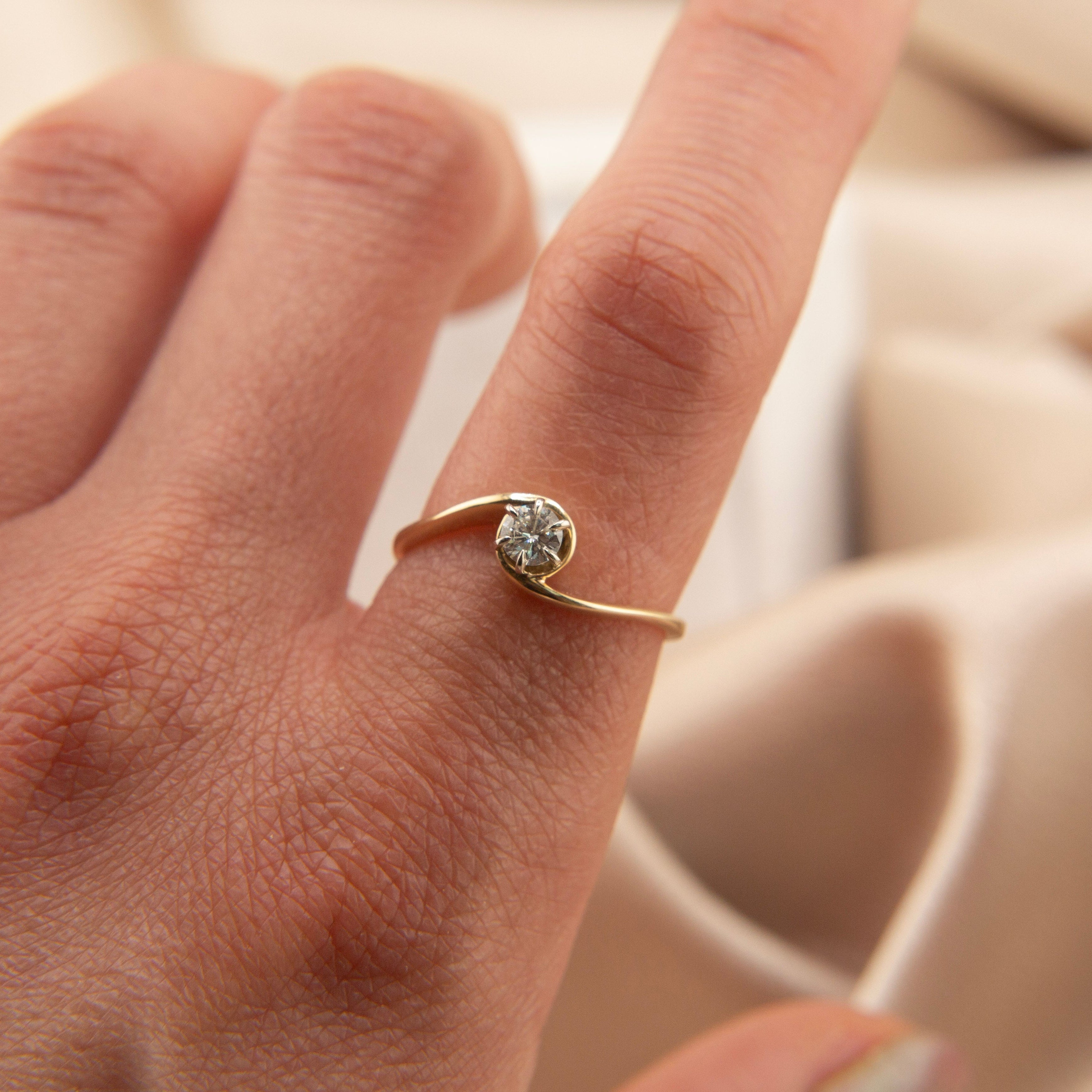 14k 6 prong bypass solitaire diamond | sz 6.5