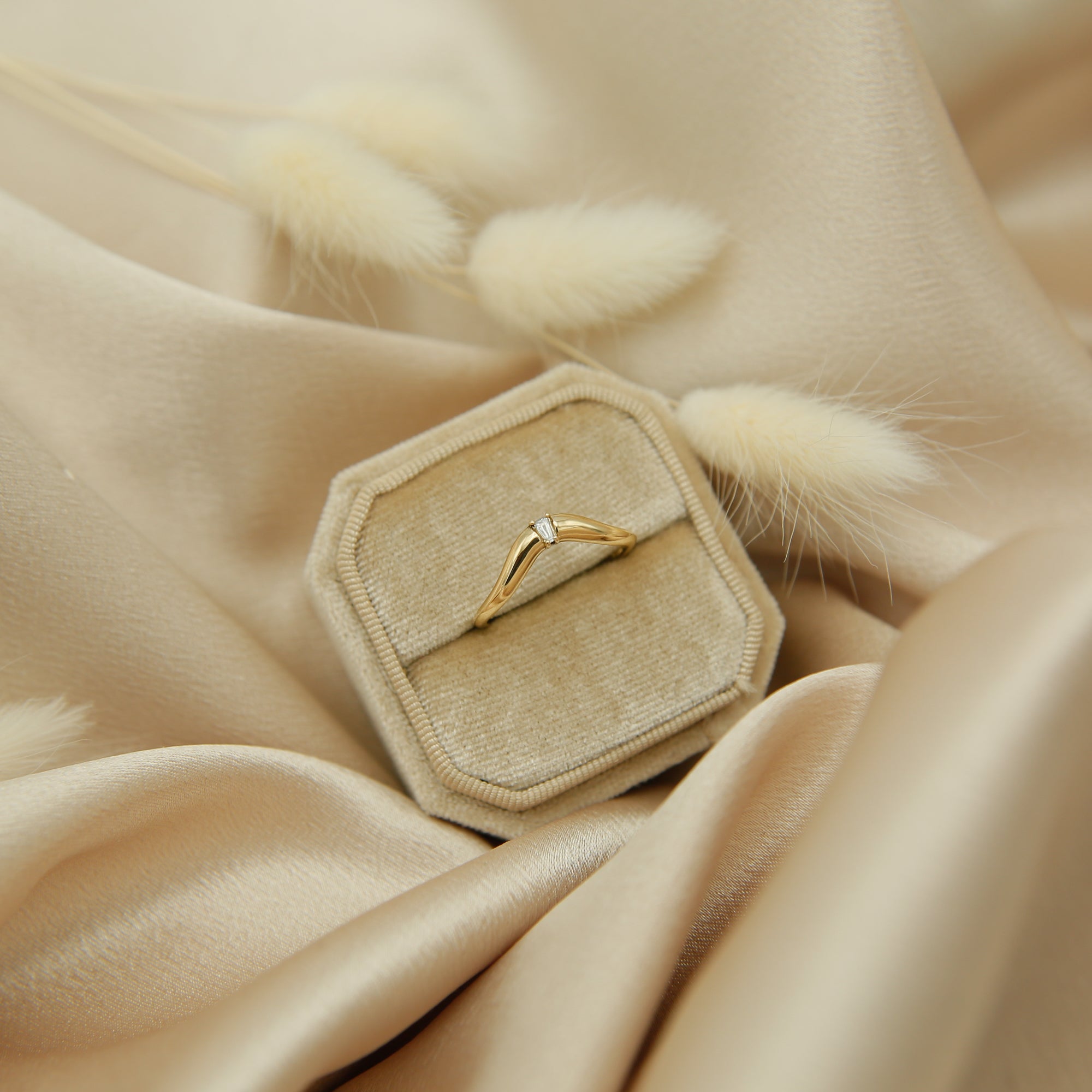 Rachel Frosty Diamond | sz 8.5